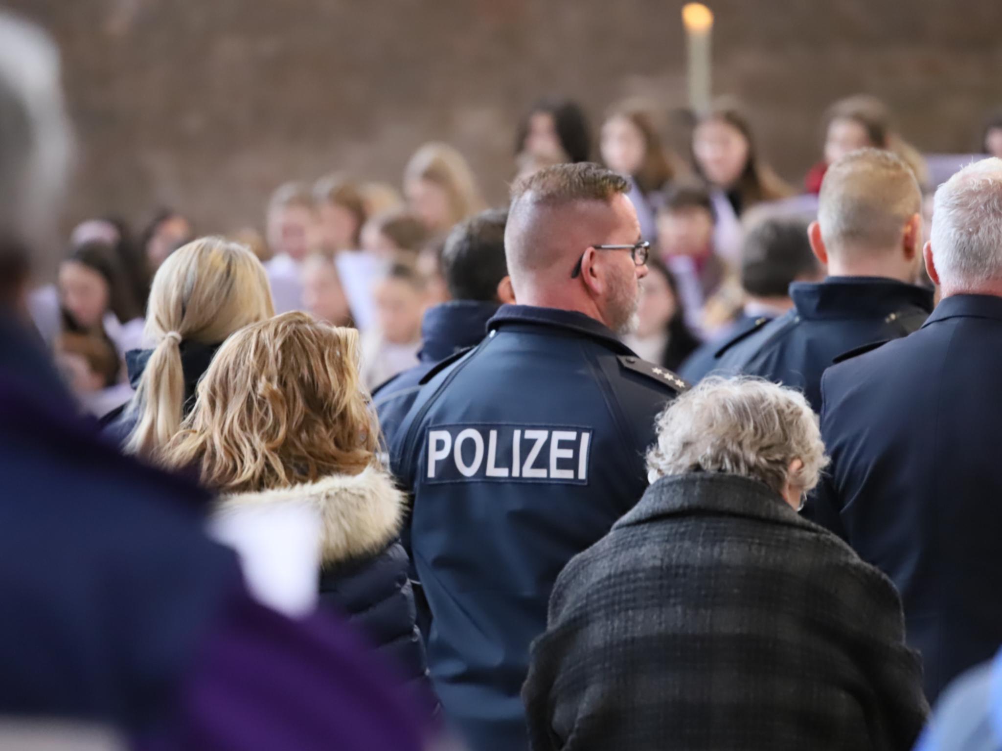 Ökumenischer Adventsgottesdienst der Bundespolizei Trier in der Konstantinbasilika