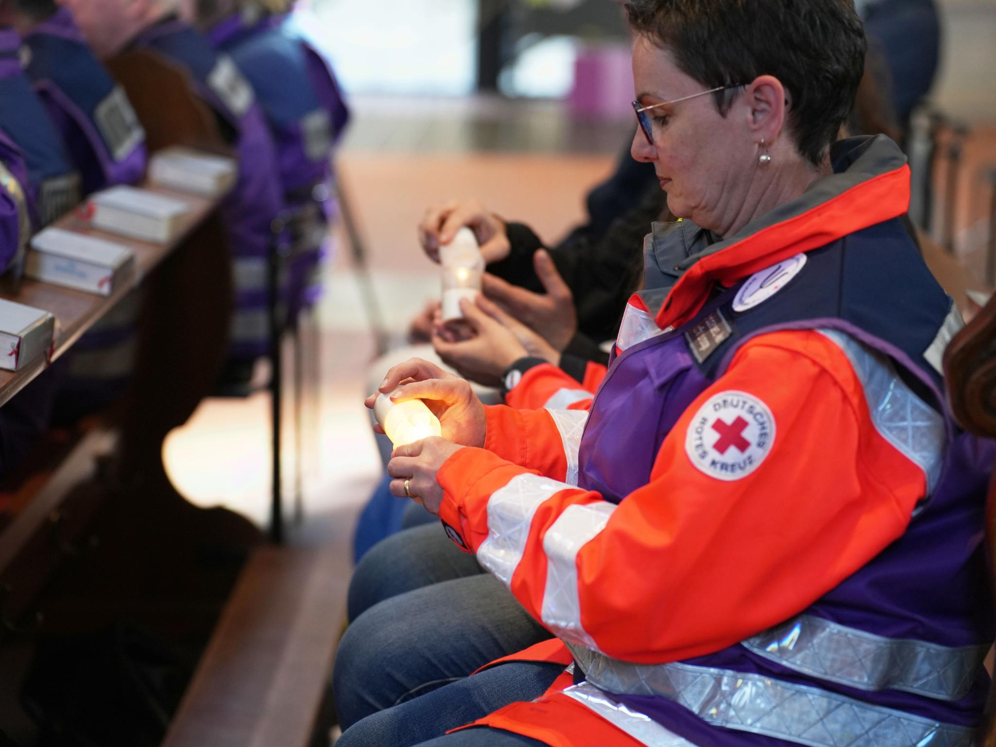 Dank an die Blaulichtfamilie - Ökumenischer Gottesdienst und Friedensgebet
