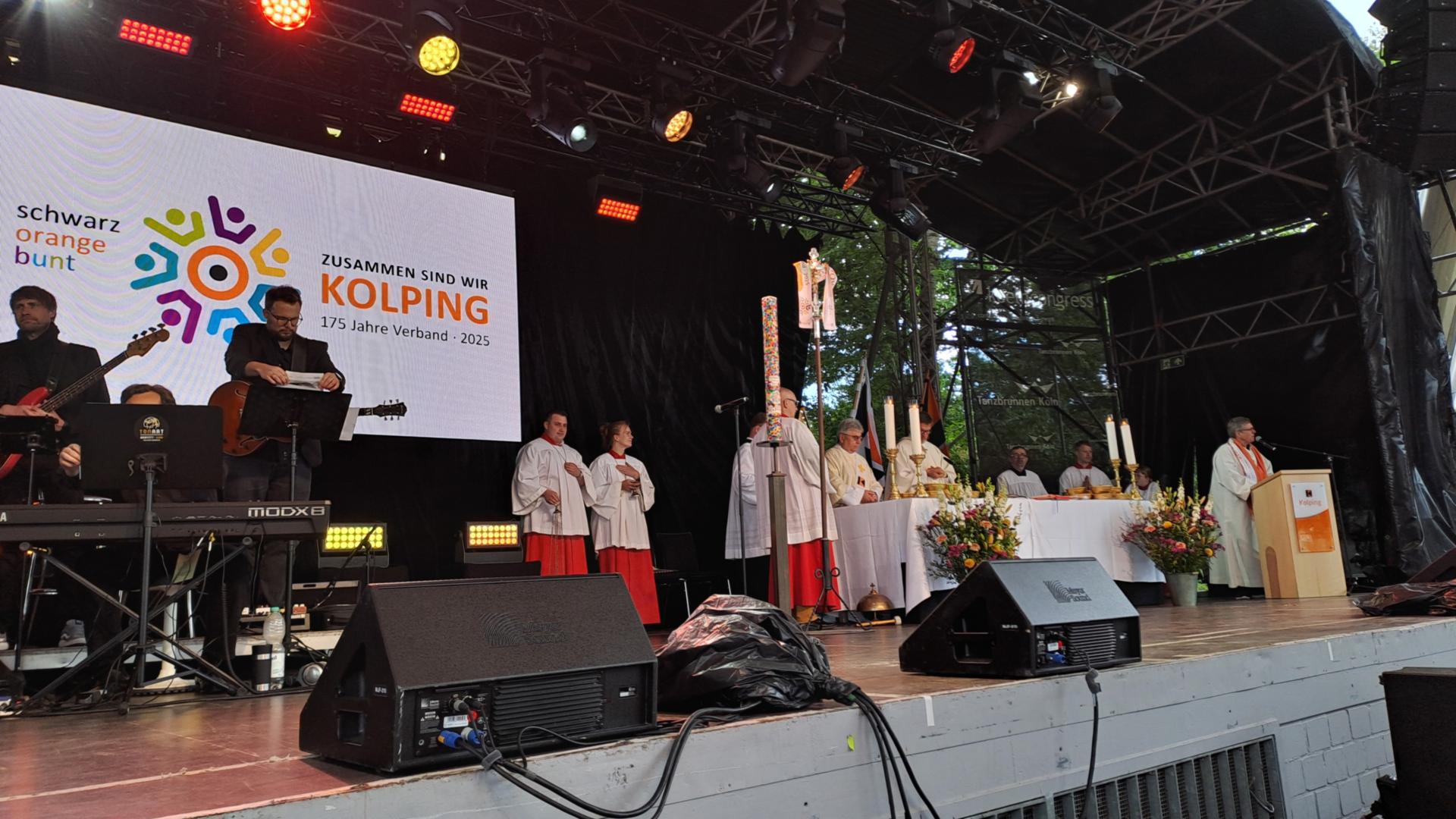 Das Jubiläumsfest fand seinen Höhepunkt am Sonntagmorgen im gemeinsamen Gottesdienst
