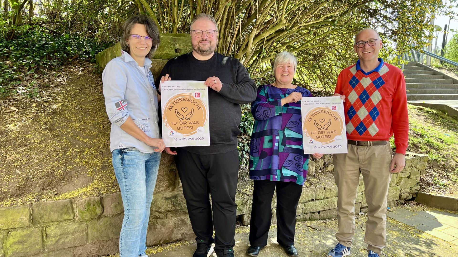 Das Team hinter der Aktionswoche 'Tu Dir was Gutes': Pastoralreferentin Jennifer Schmitt (momentum), Pfarrer Markus Krastl, Gemeindereferentin Claudia Busch und Bildungsreferent Klaus Becker.