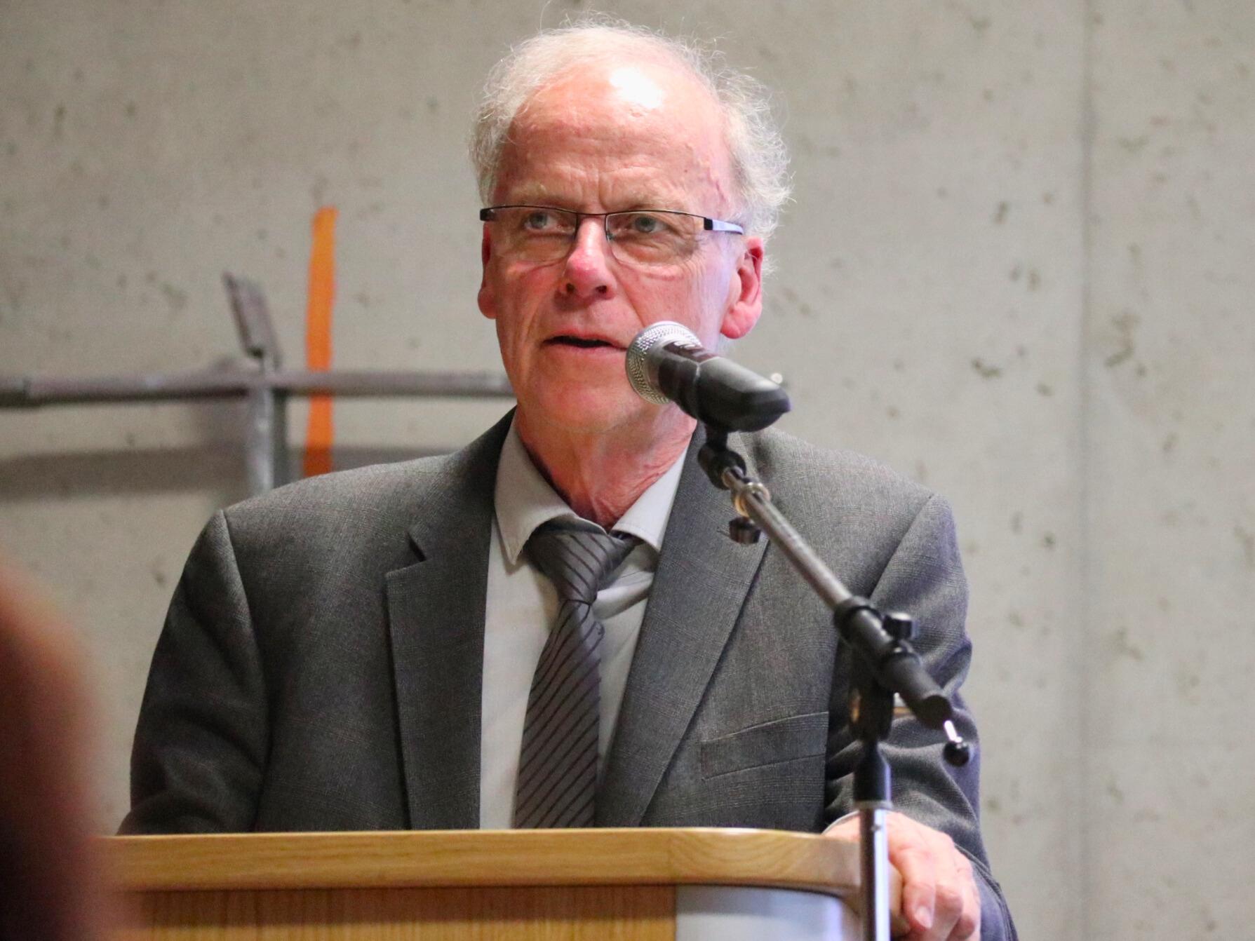 Prof. em. Dr. Albert Gerhards