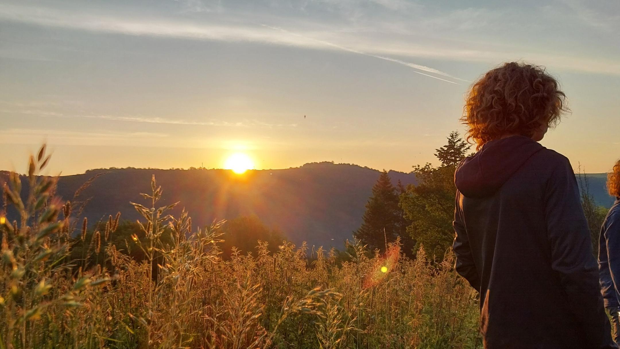 Magische Momente erlebt die Gruppe während der spirituellen Wanderung.