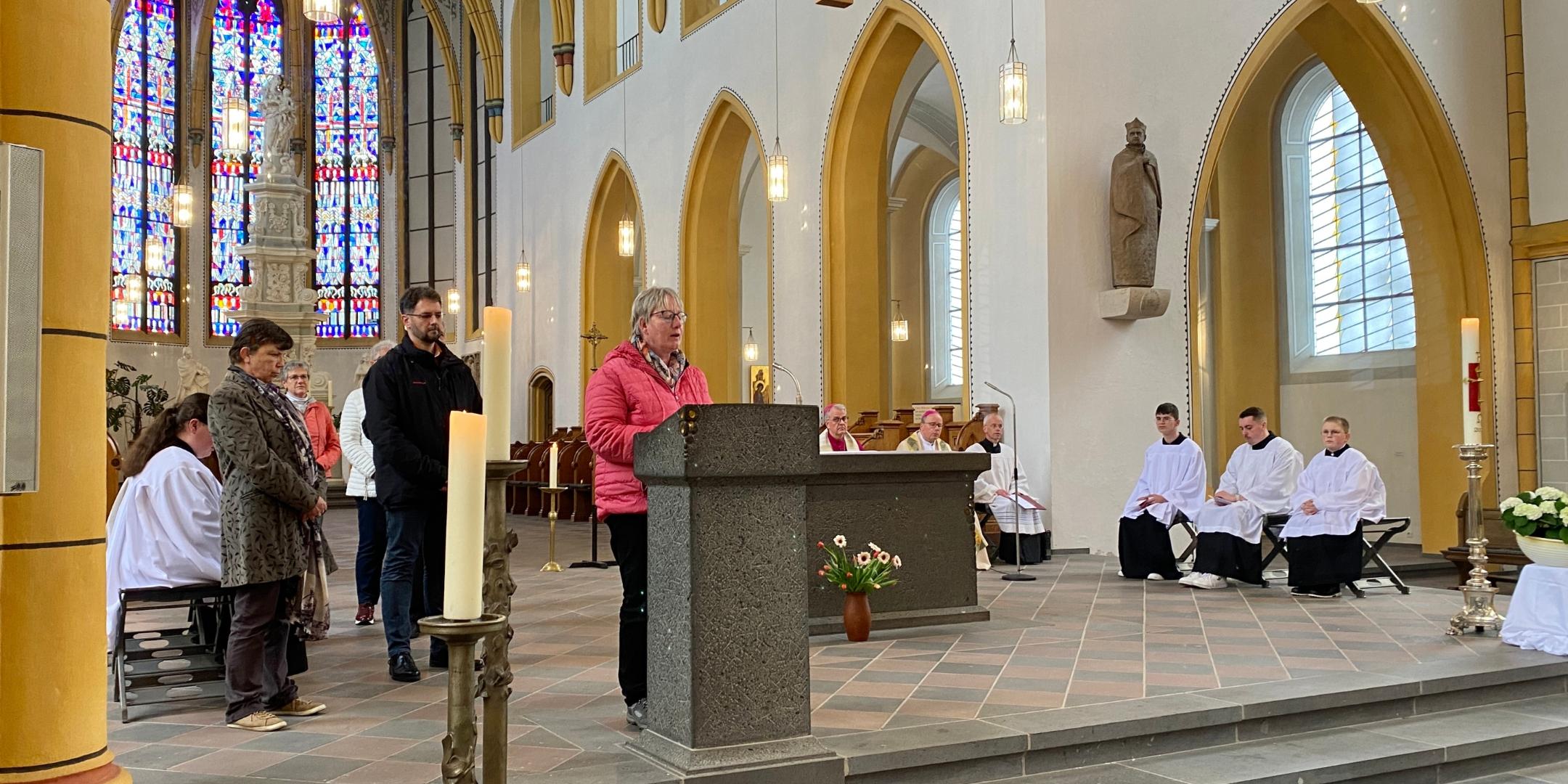 Gottesdienst in der Jesuitenkirche