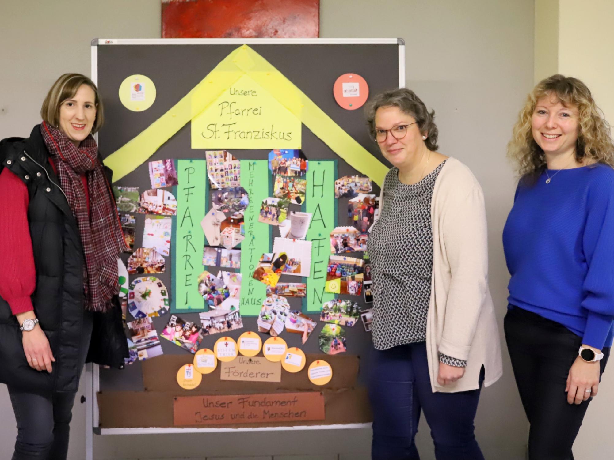 Anna Forster (MGH), Gerlinde Paulus-Linn (Gemeindereferentin) und Karina Düpré-Kranz (MGH), vlnr., sind als Organisatorinnen mit von der Partie bei der Verschenkekirche in Hermeskeil.