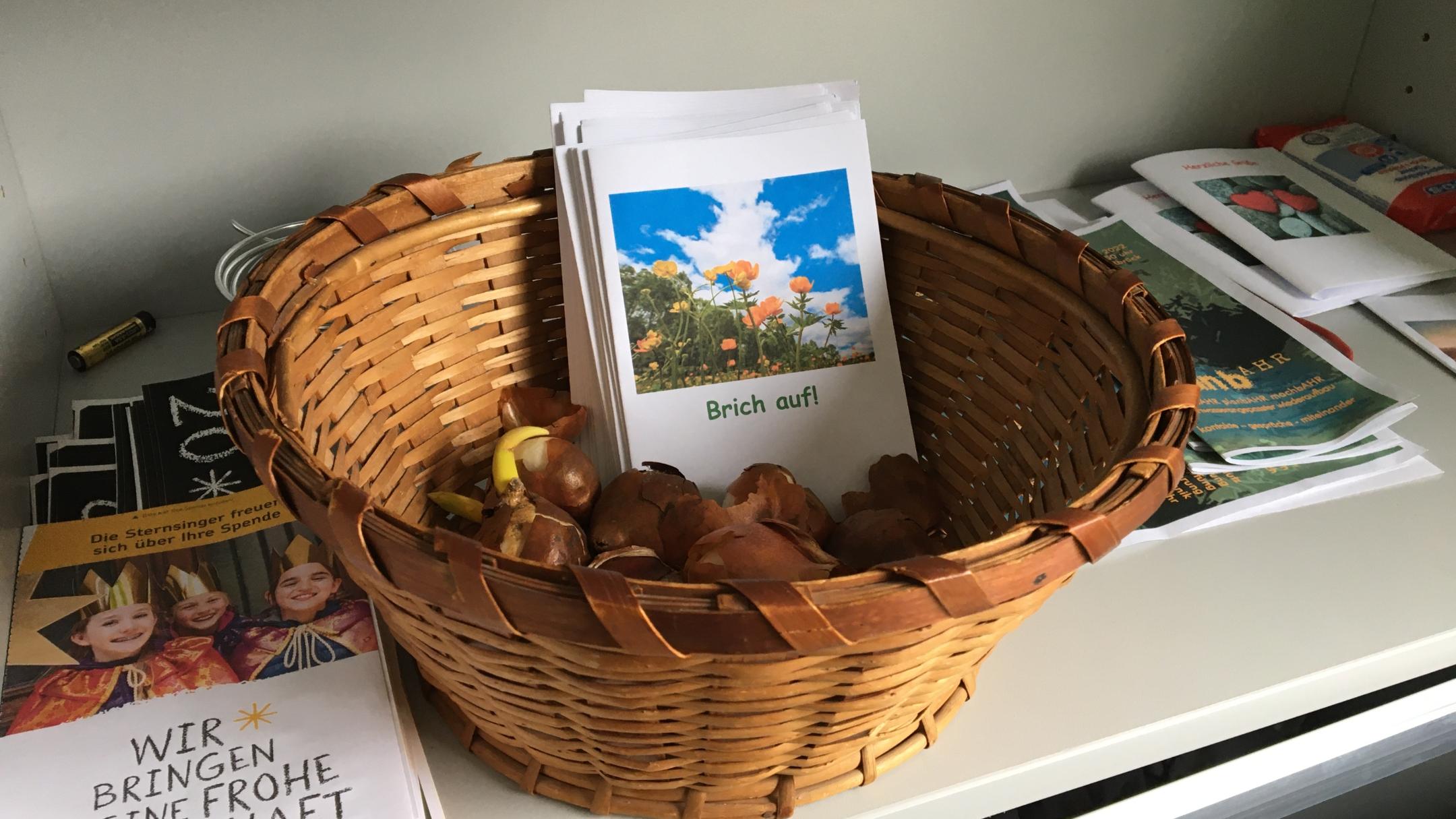 Blumenzwiebeln als Geschenke zum Thema 'Brich auf'