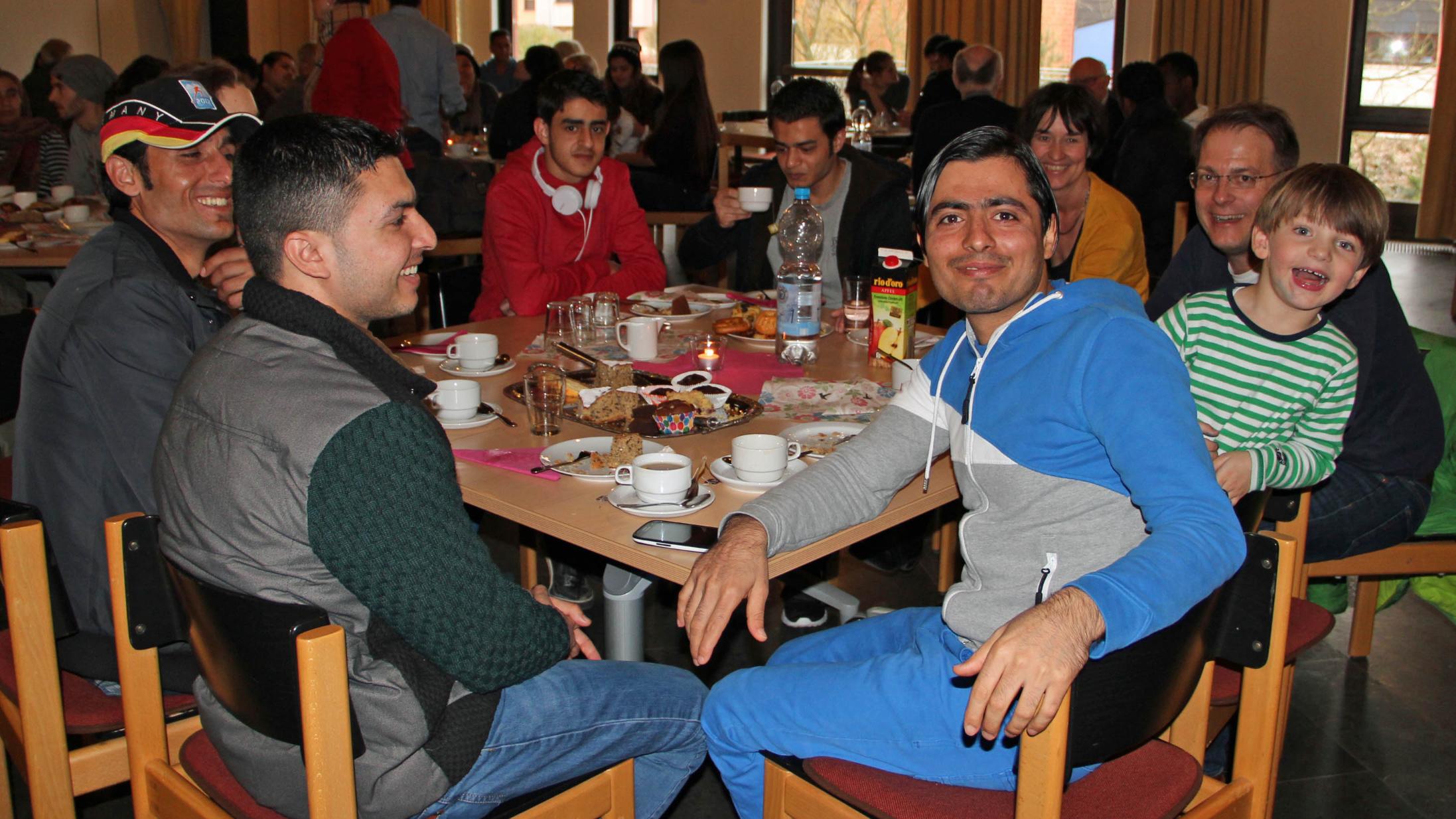 Das Engagement für Geflüchtete und andere gesellschaftlich benachteiligte Gruppen wird weiter fortgesetzt. (Archivfoto Flüchtlingscafé / Lena Binz)