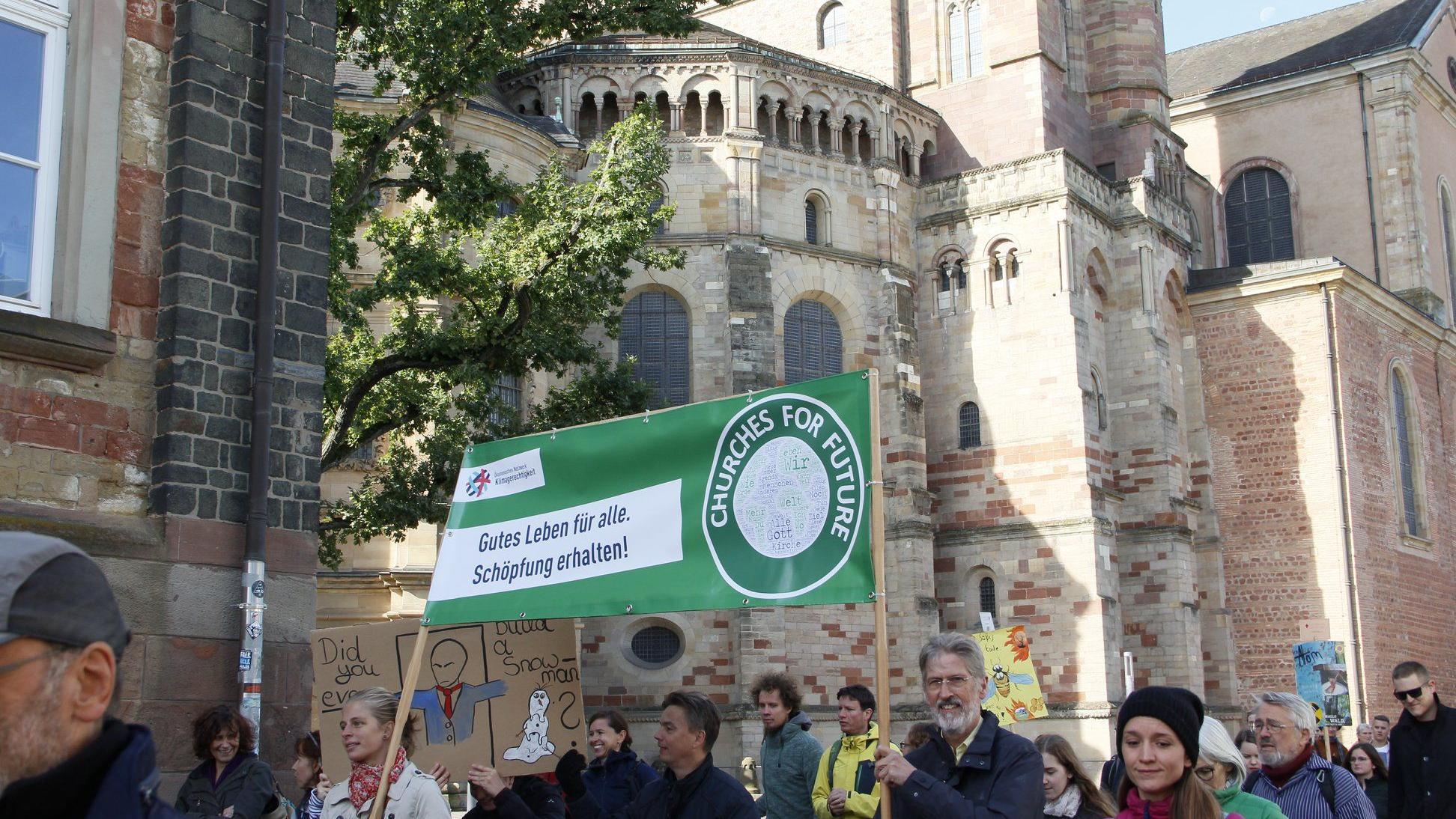 Churches for Future auf der 'Fridays for Future'-Demonstration im vergangenen September.