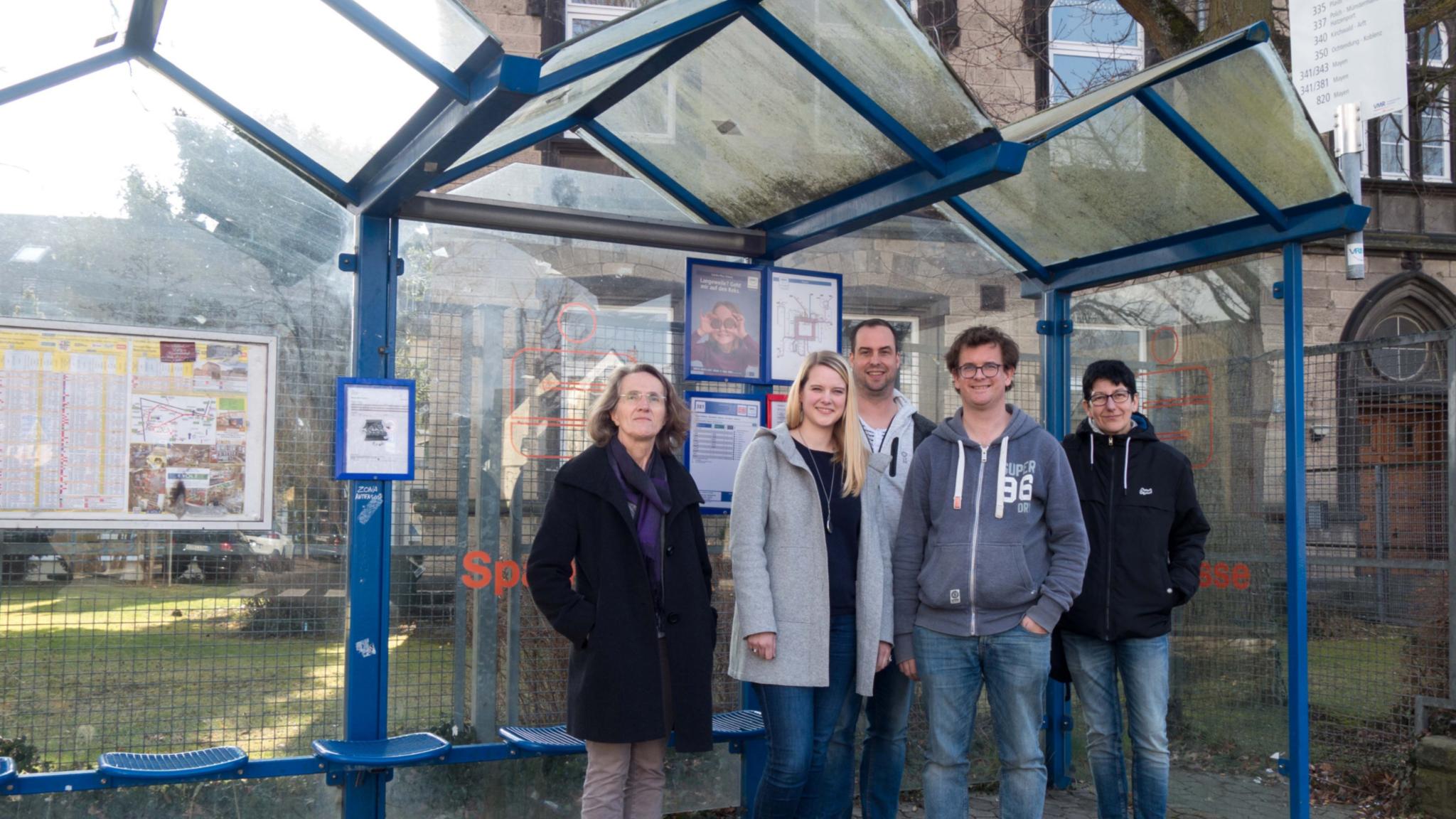 Dekanatsreferentin Mechthild Meyer und das pastorale Team bestehend aus Annika Frank, David Morgenstern, Oliver Serwas und Ulla Feit (v. links).