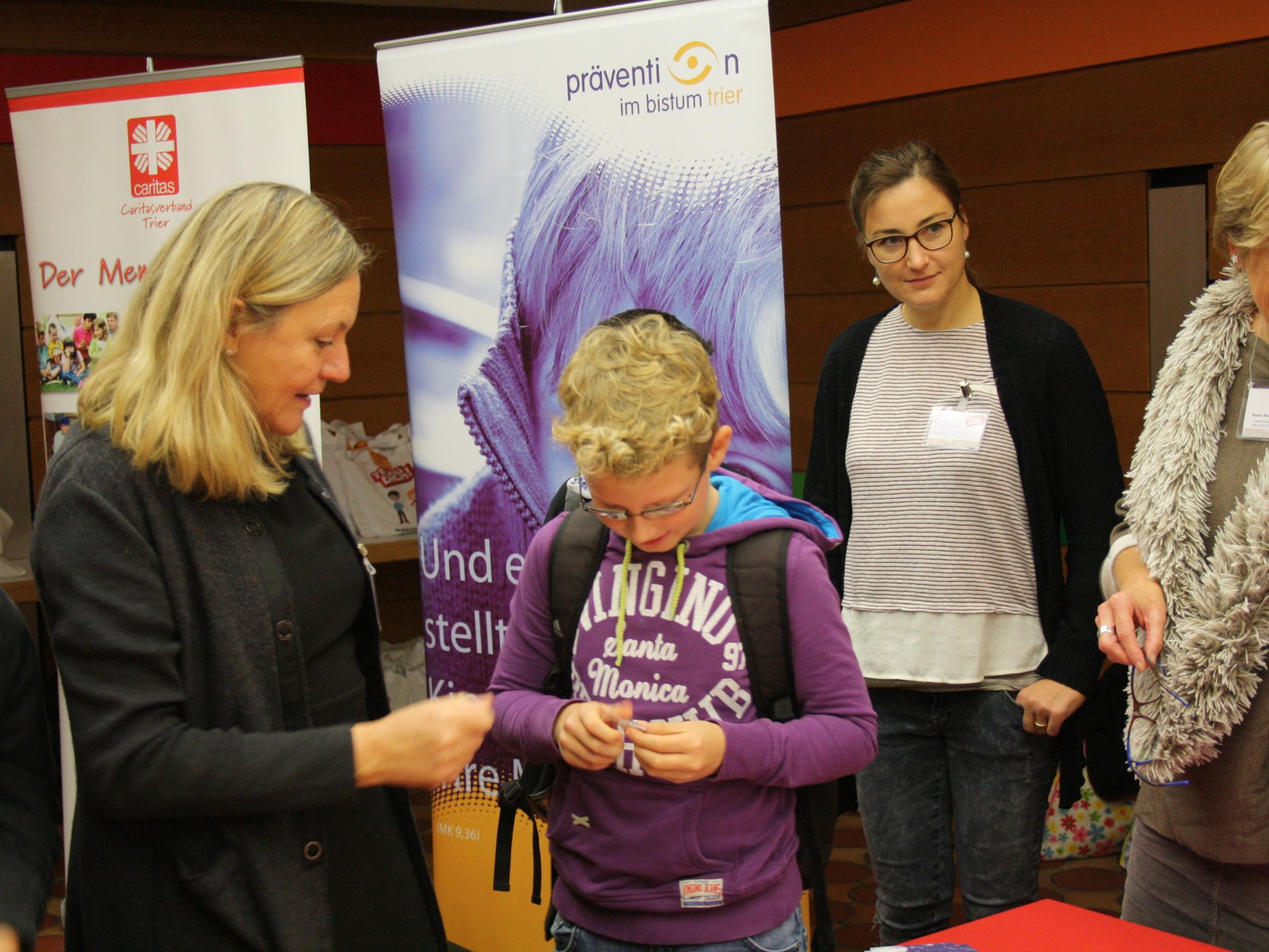 Birgit Wald war eine gefragte Ansprechpartnerin in der Europahalle Trier.