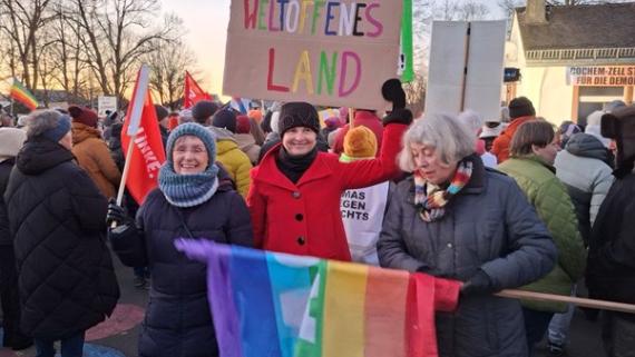 Demonstration gegen rechts in Alflen