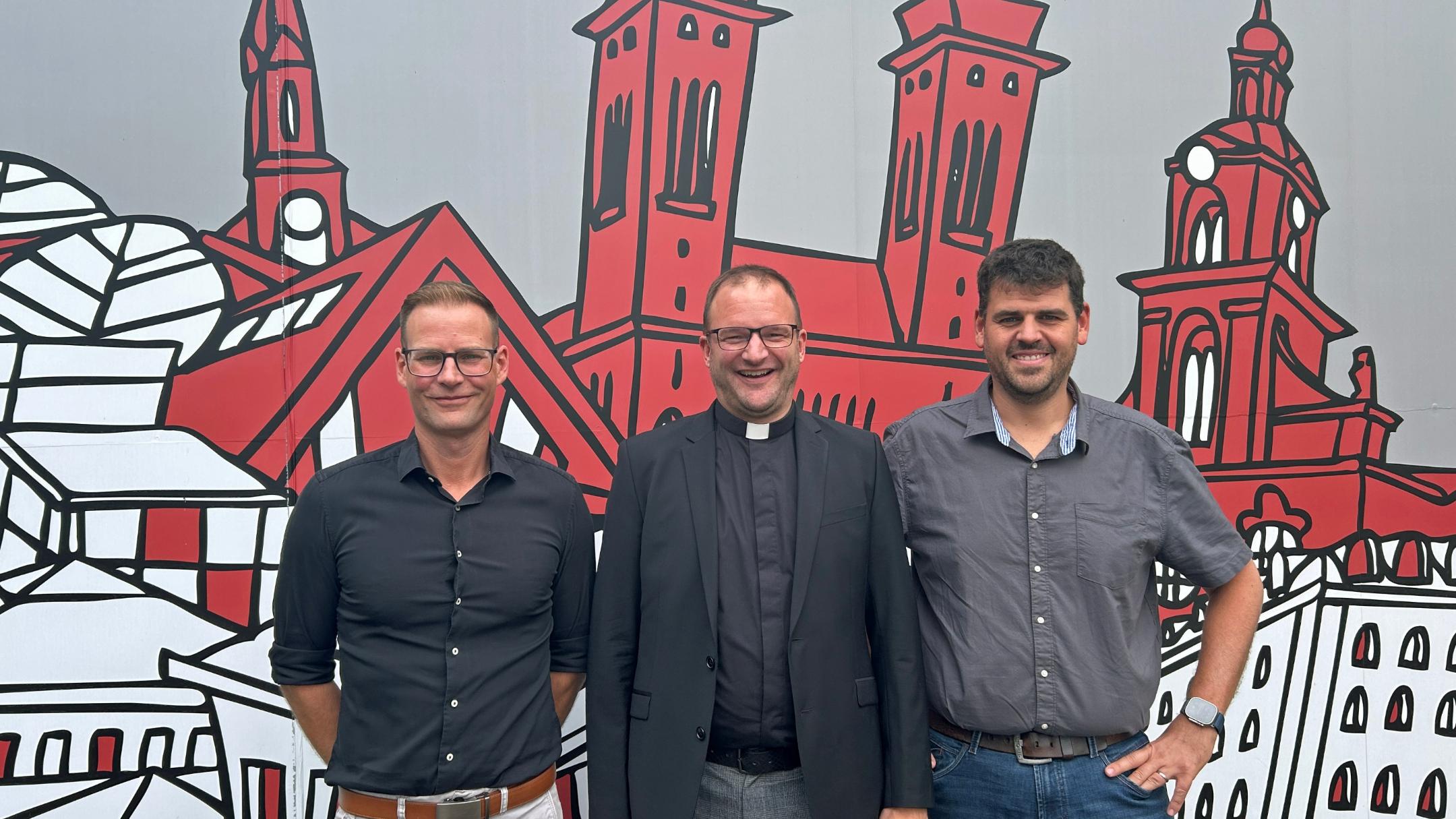 Stefan Schuhmacher, Dekan Dr. Frank Kleinjohann, Christian Scherer