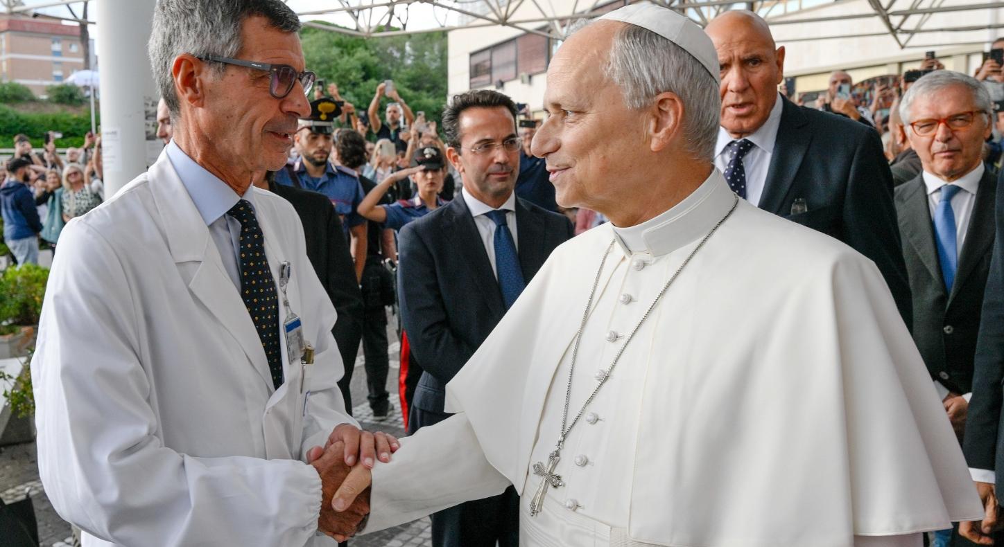 Papst Leo XIV. und der Arzt Stefano Margaritora