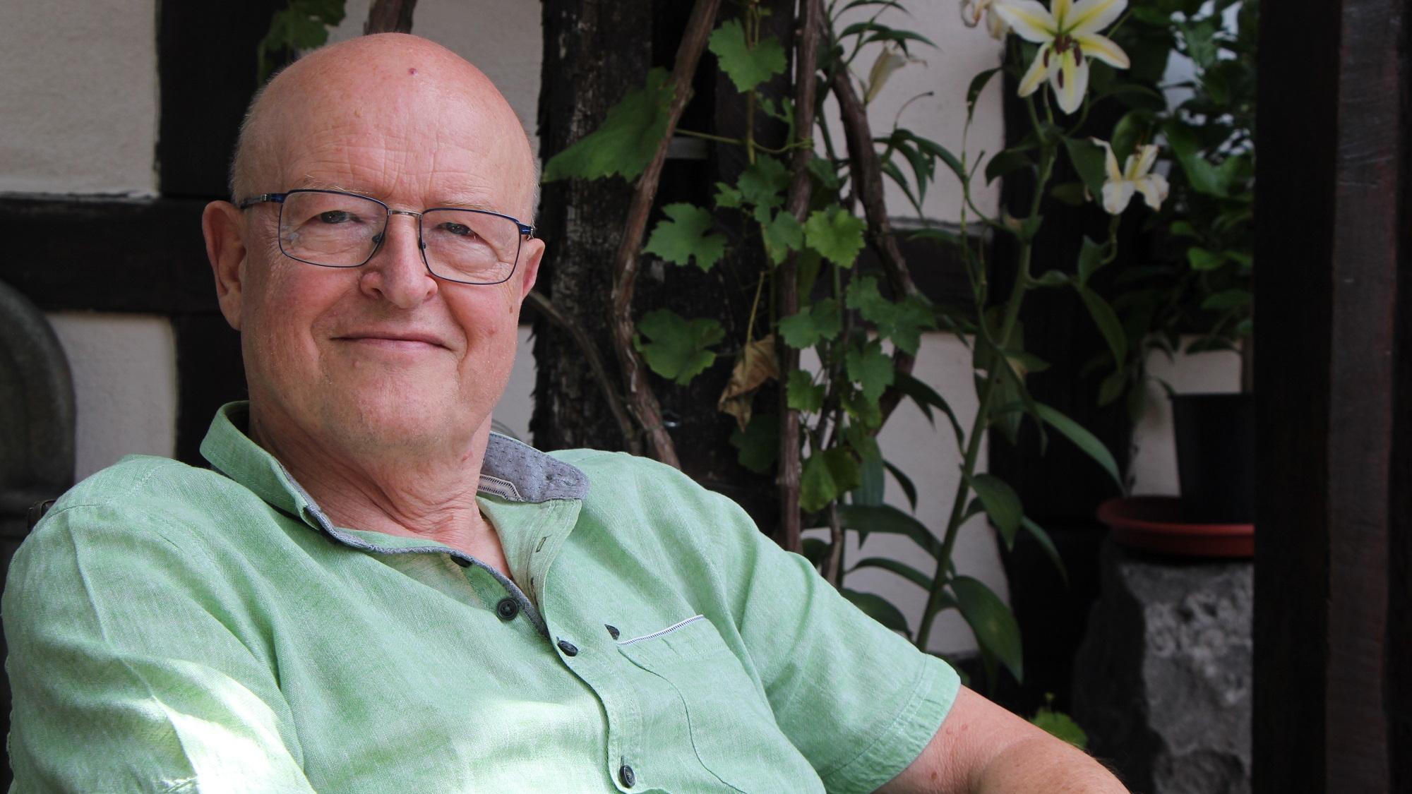 Portraitbild von Jürgen Schäfer