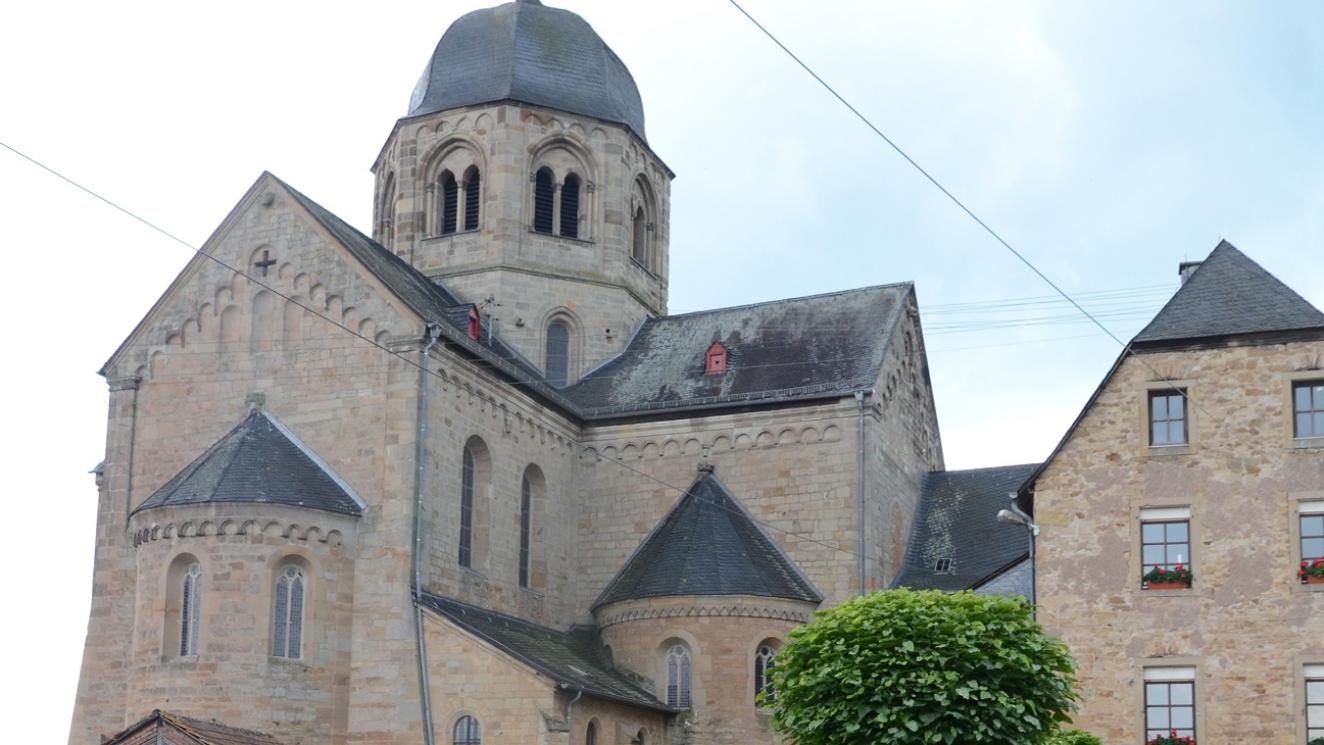 Außenansicht der Klosterkirche Sponheim
