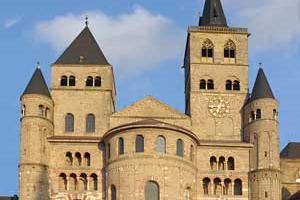 Westfront des Trierer Doms