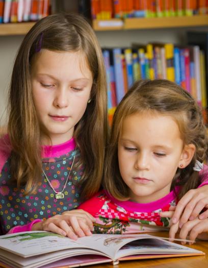 Kinder lesen (c) In catShop Fachstelle Limburg Kinder lesen