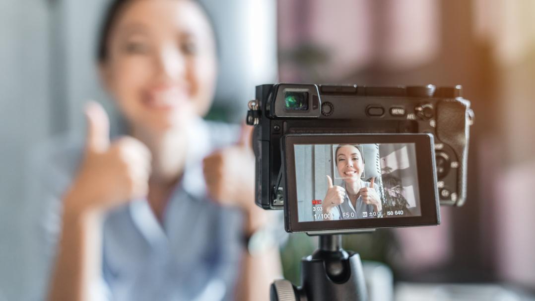 shutterstock_2492837063