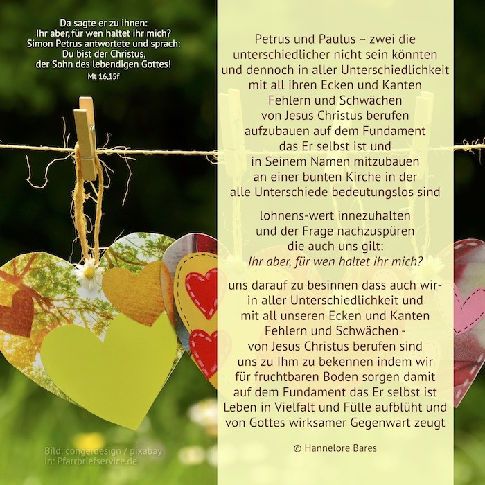 An einer Leine hängen bunte Herzen, darüber steht der Impulstext