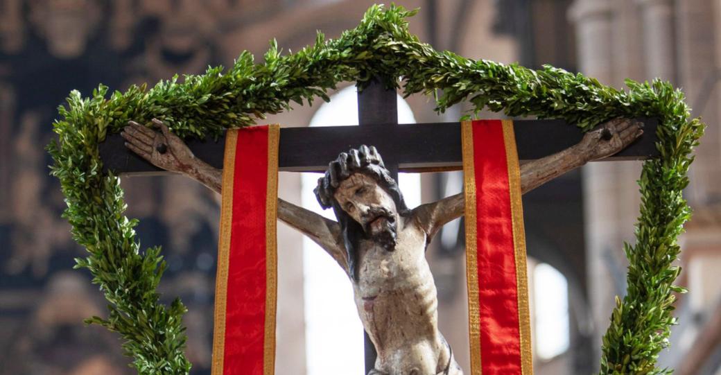 Jesuskreuz im Trierer Dom