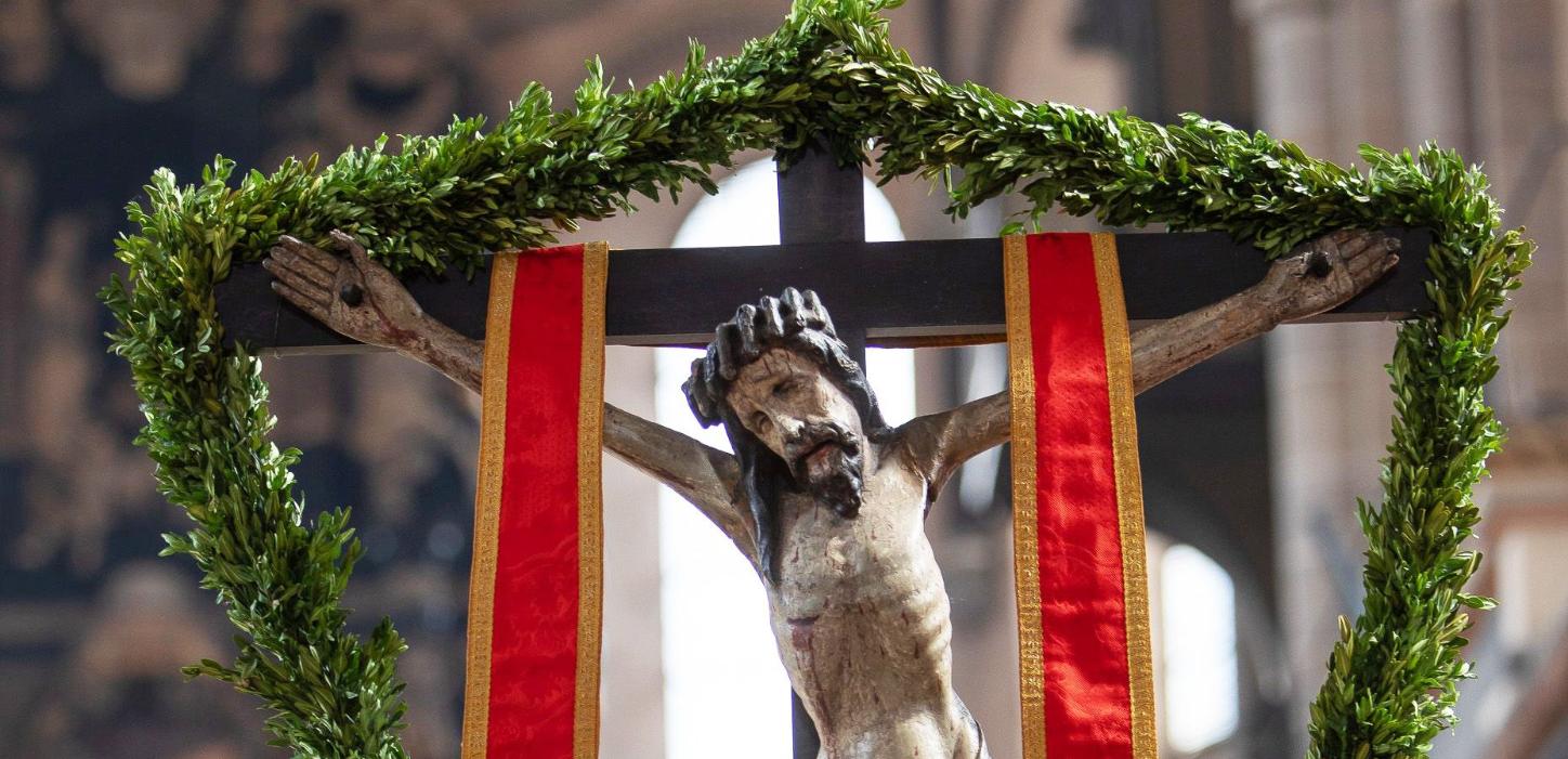 Jesuskreuz im Trierer Dom