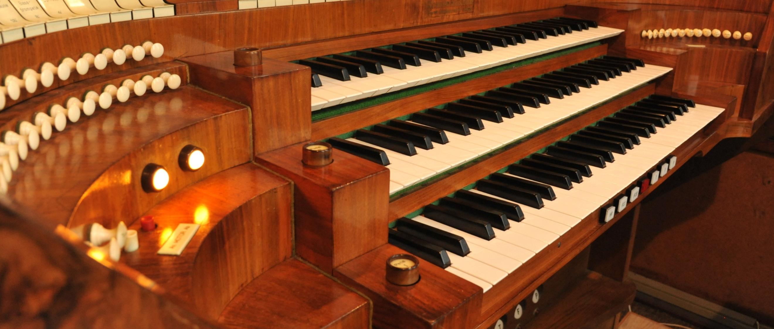 10. Internationale Orgelwettbewerb  um den Hermann-Schroeder-Preis
