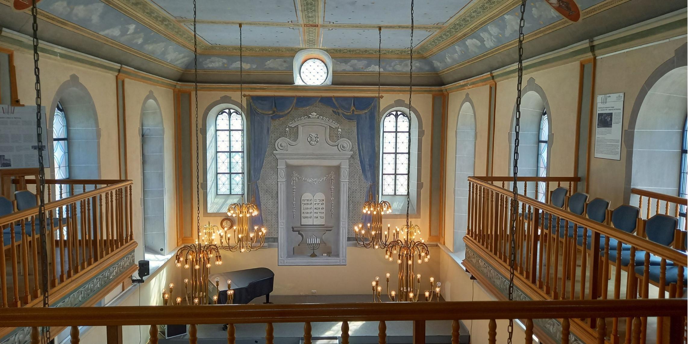 Blick in den Gebetsraum der ehemaligen Synagoge Schweich