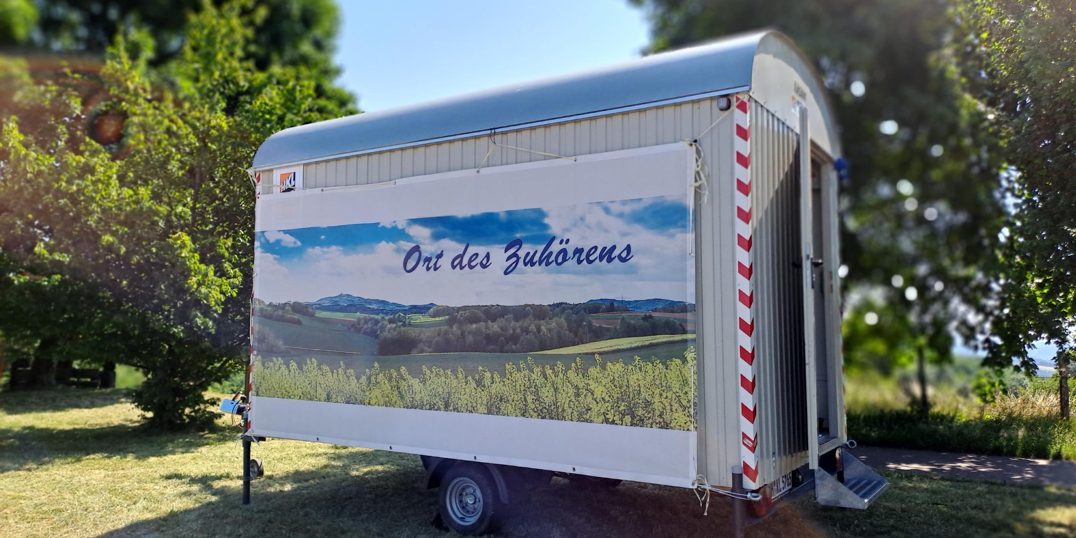 Ort des Zuhörens