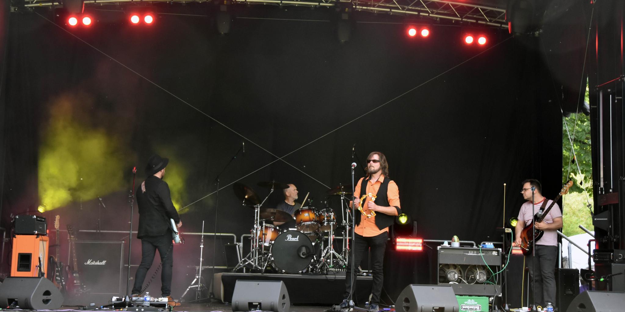 Die Band Orange Door trat am Sonntag auf der Rockwiese auf.