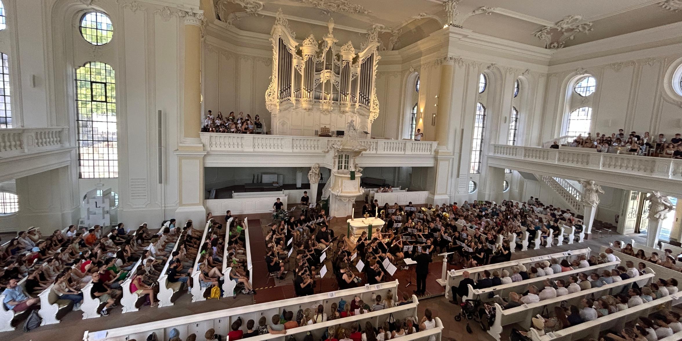 In der Ludwigskirche hat die Marienschule ihren 75.Geburtstag gefeiert.