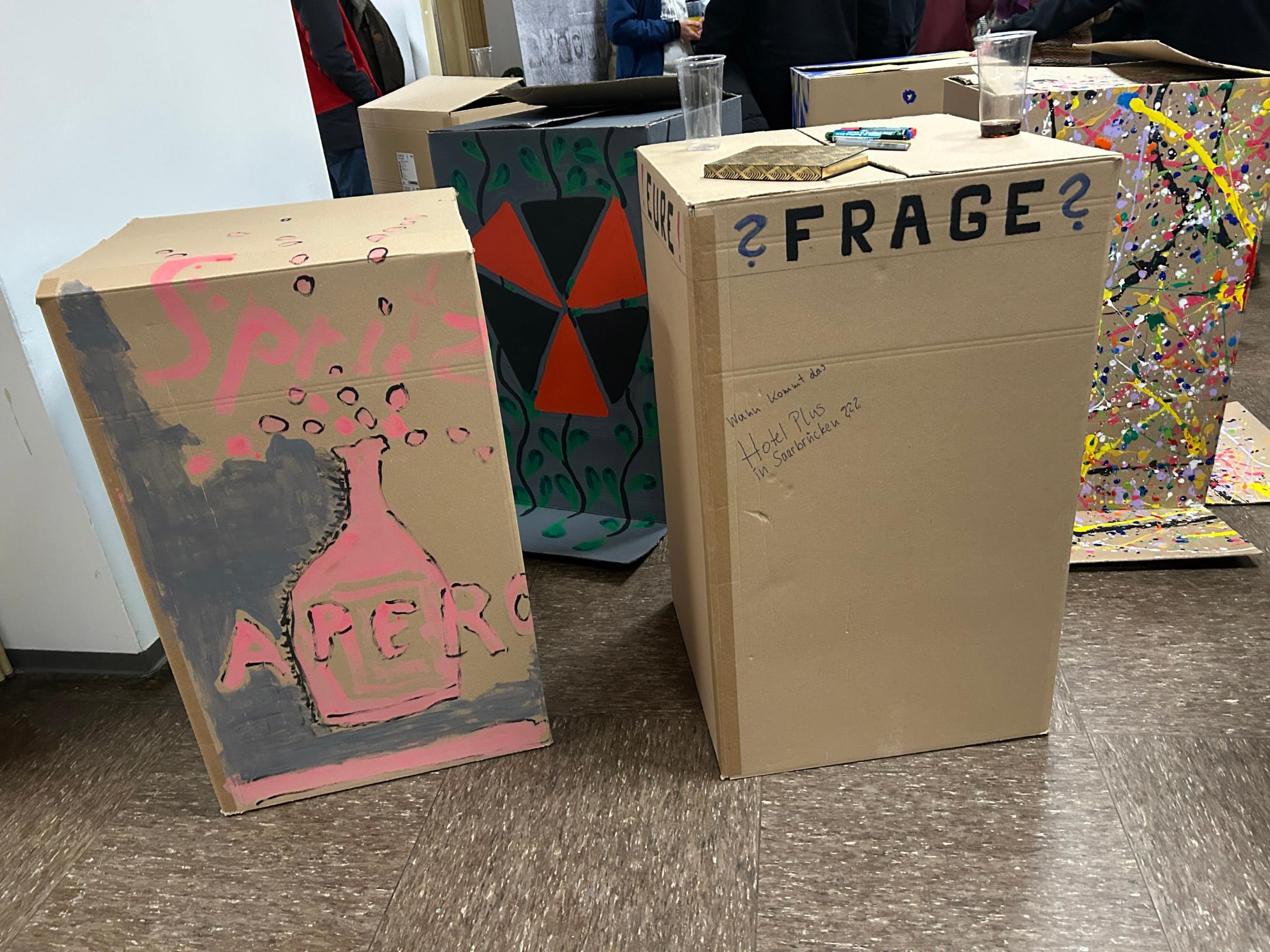 50 Kilogramm - so viel wie in einen Karton passt - trägt ein Wohnungsloser im Schnitt mit sich.