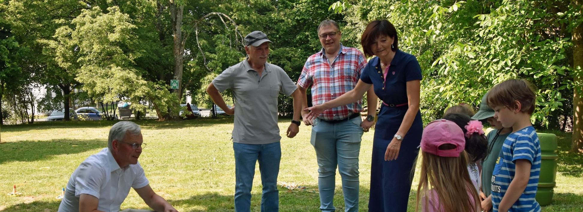 Generalvikar besucht Landesaufnahmestelle