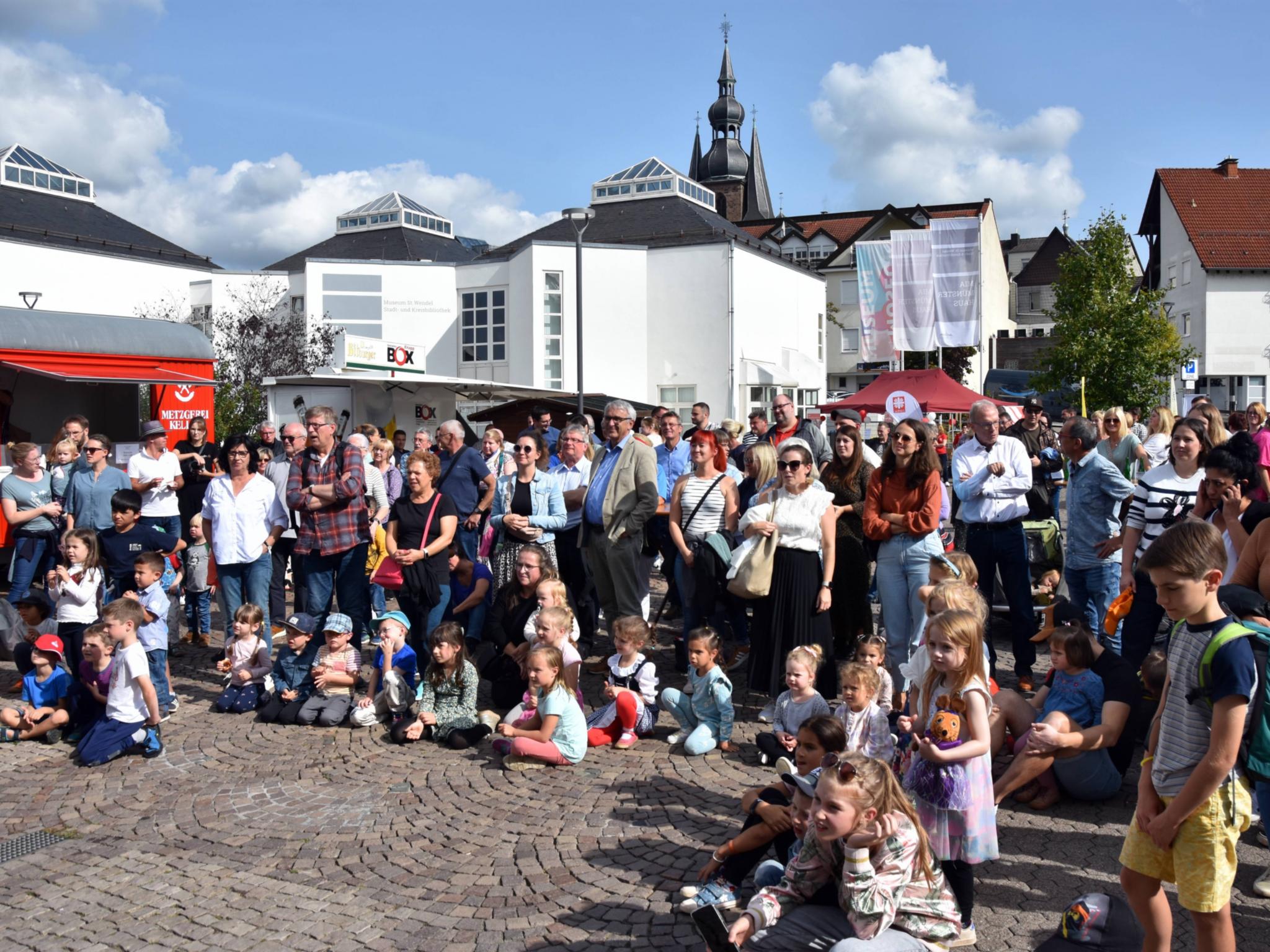 Rund 500 Besucherinnen und Besucher kamen über den Nachmittag verteilt zur Einweihung.
