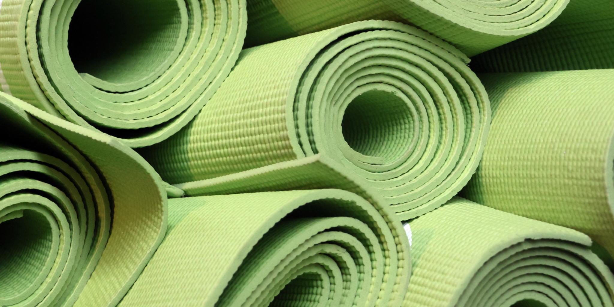 Yoga- und andere Sportkurse werden seit Jahren von den Erwachsenenbildungsstätten im Bistum angeboten