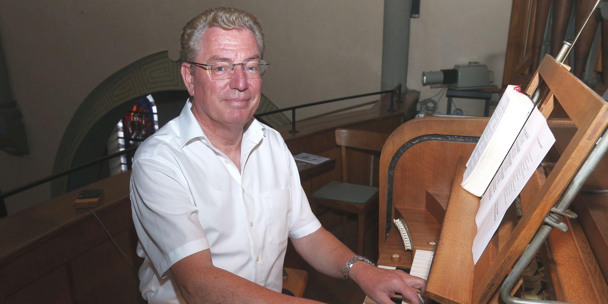 Begeisterte an der Orgel: Volker Kaufung, Kantor im Pastoralen Raum.