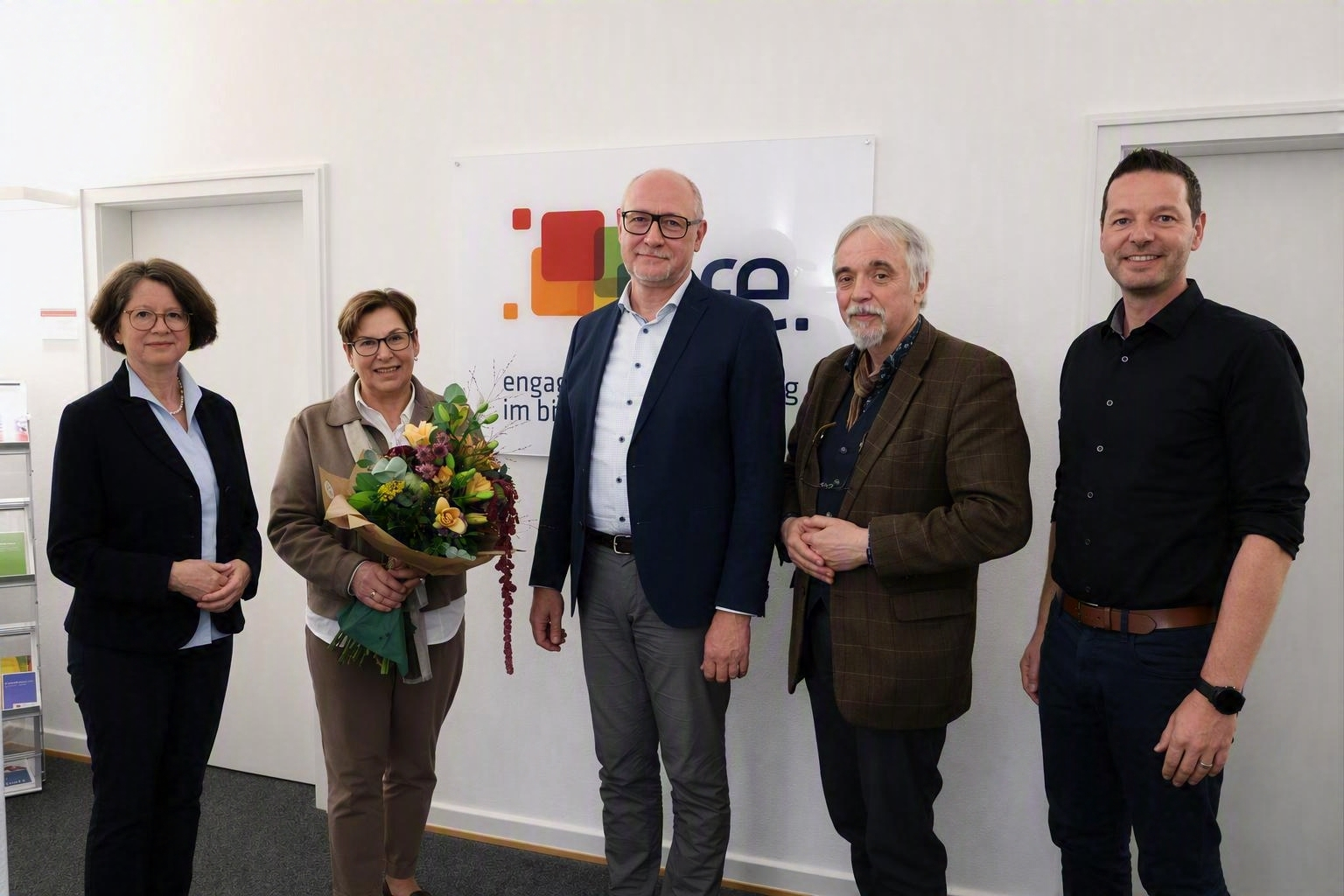 Bereichsleiterin Mechthild Schabo (links) hat die neue Abteilungsleiterin Michaela Tholl in der Bereichskonferenz begrüßt, zu der auch die Abteilungsleiter Ulrich Stinner, Dr. Andreas Zimmer und Dr. Thorsten Hoffmann (vlnr) gehören.