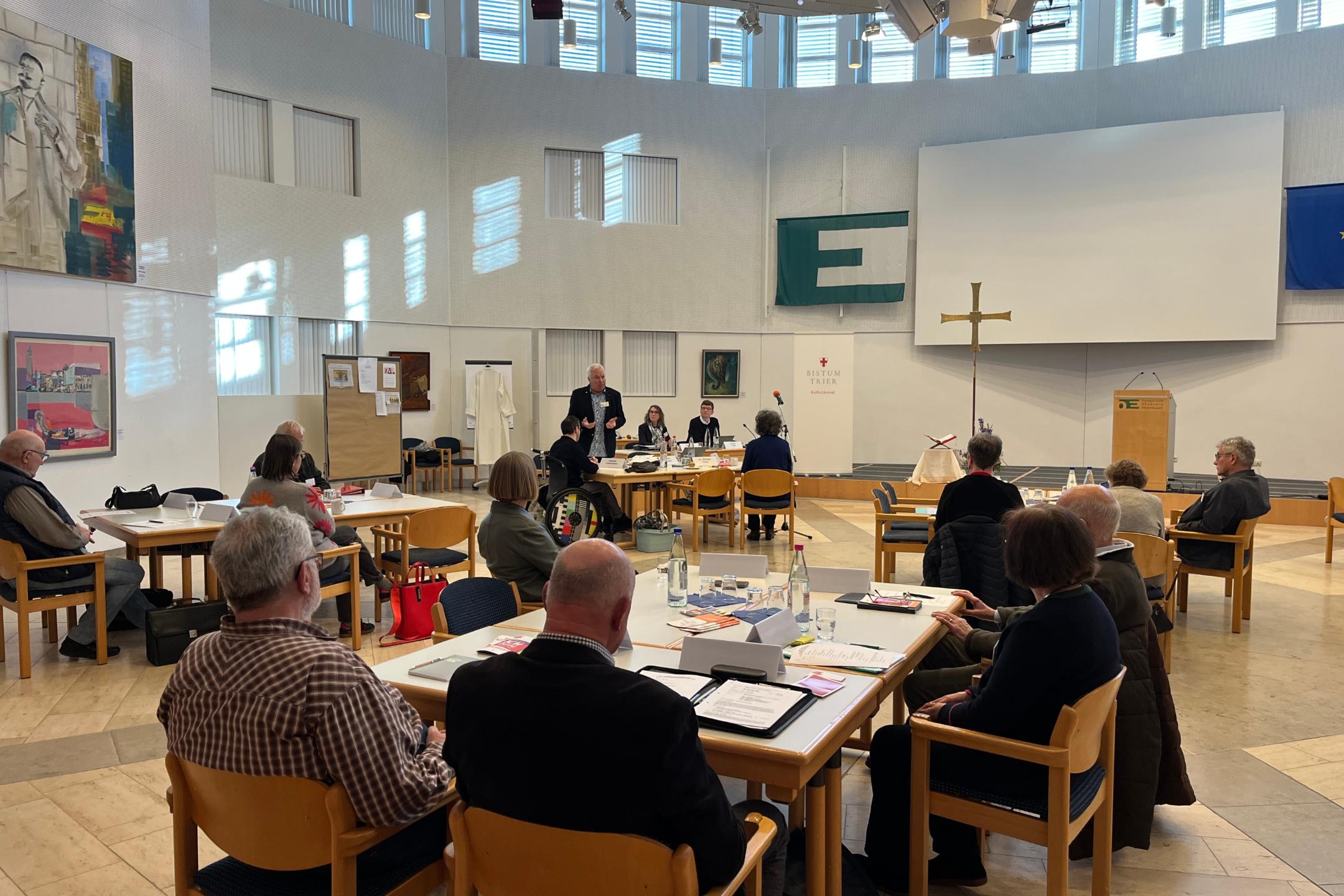 Blick ins Plenum bei der Frühjahrsvollversammlung