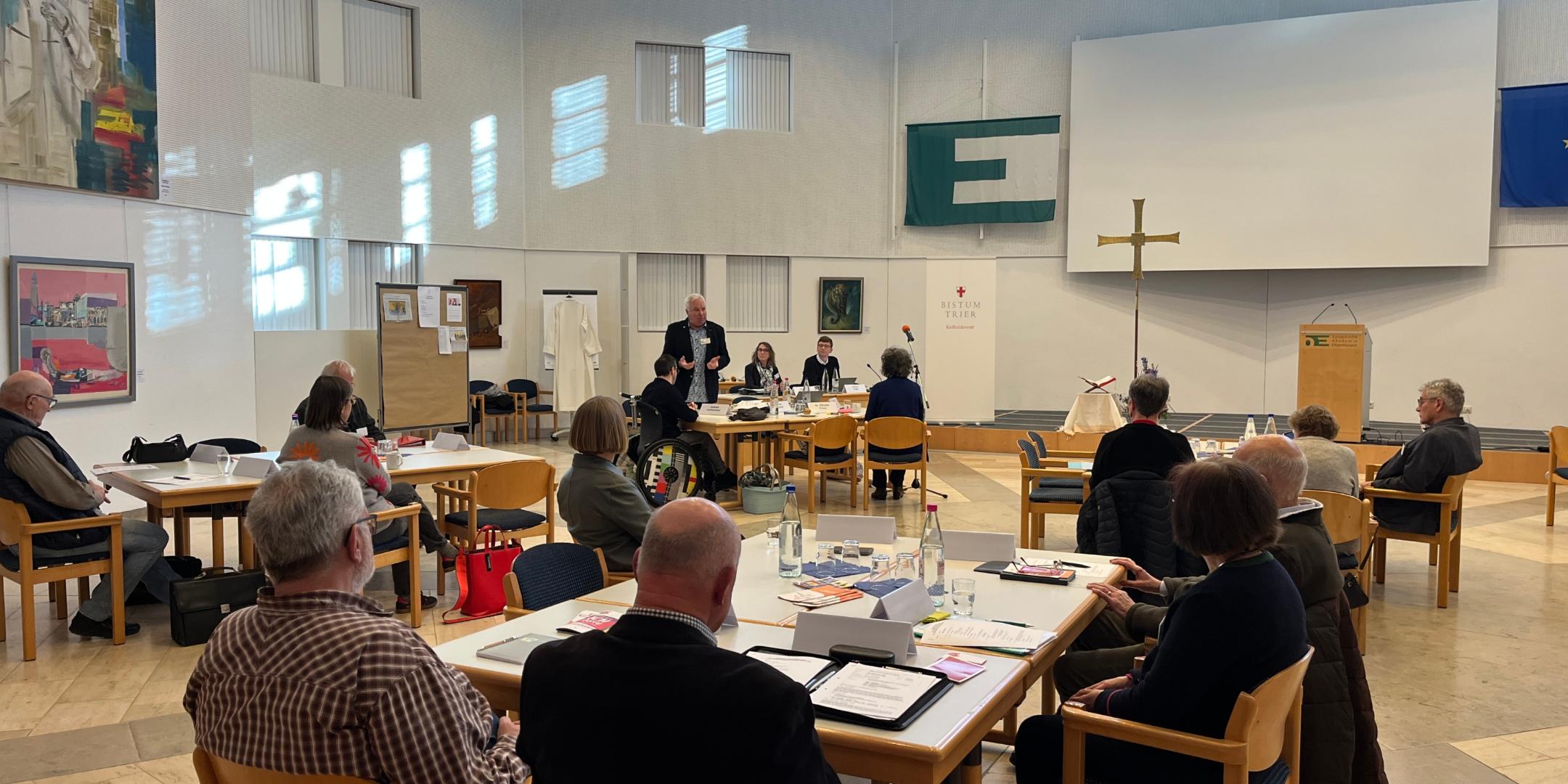 Blick ins Plenum bei der Frühjahrsvollversammlung