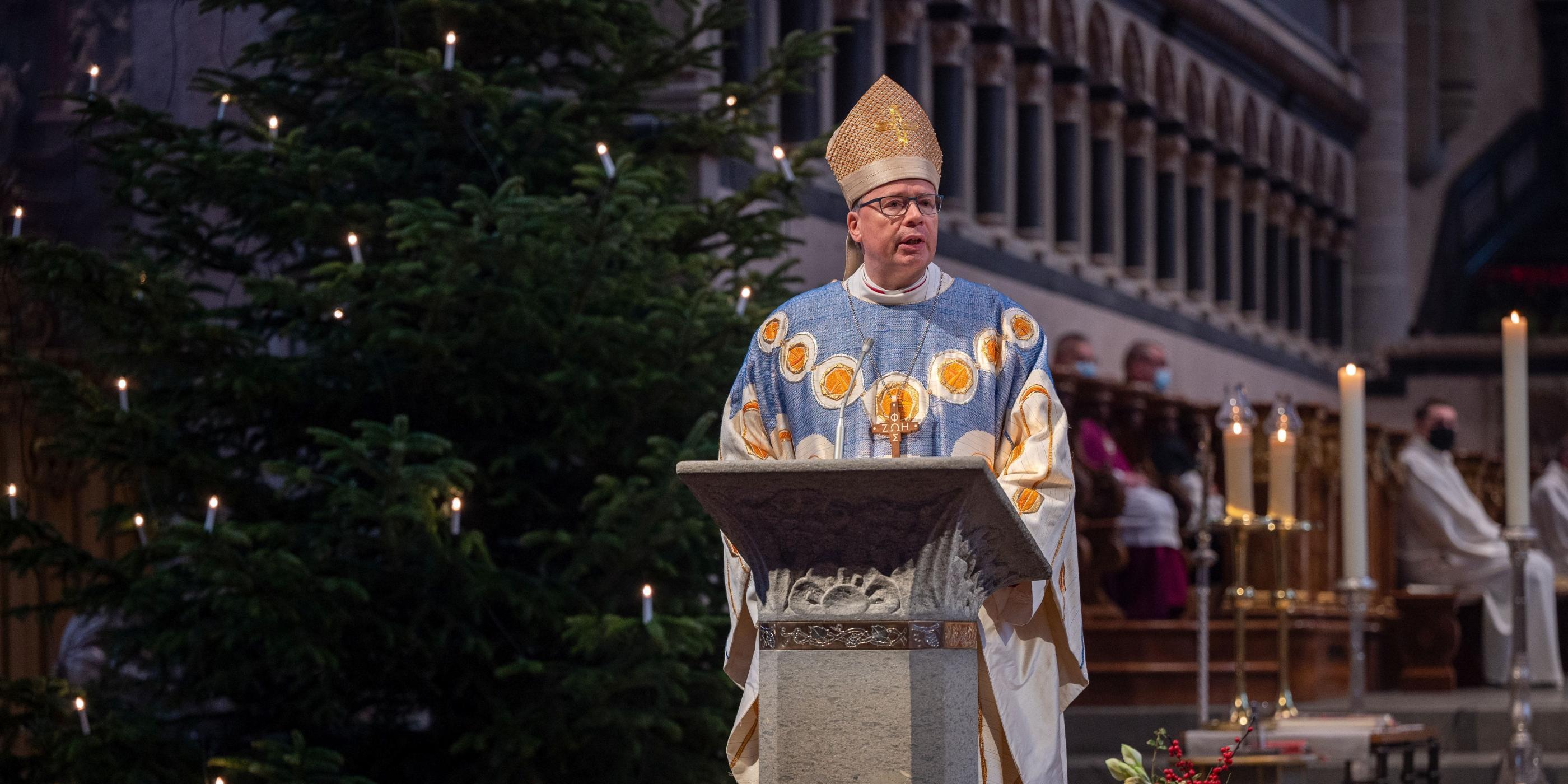 Bischof Ackermann predigt an Weihnachten im Trierer Dom (Archivfoto von 2021)