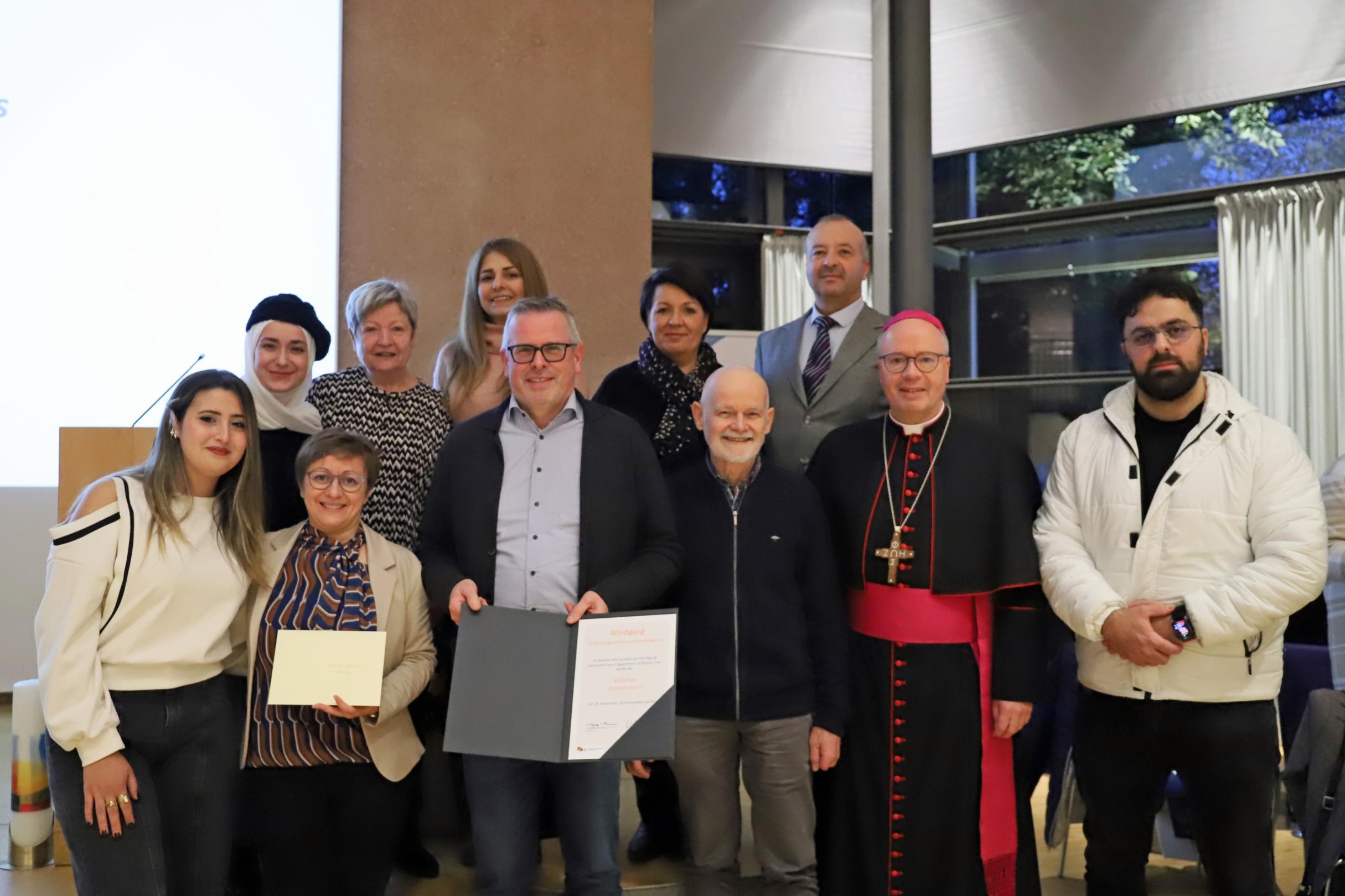 Die geehrte Initiative „Ämterlotsen“ aus Völklingen