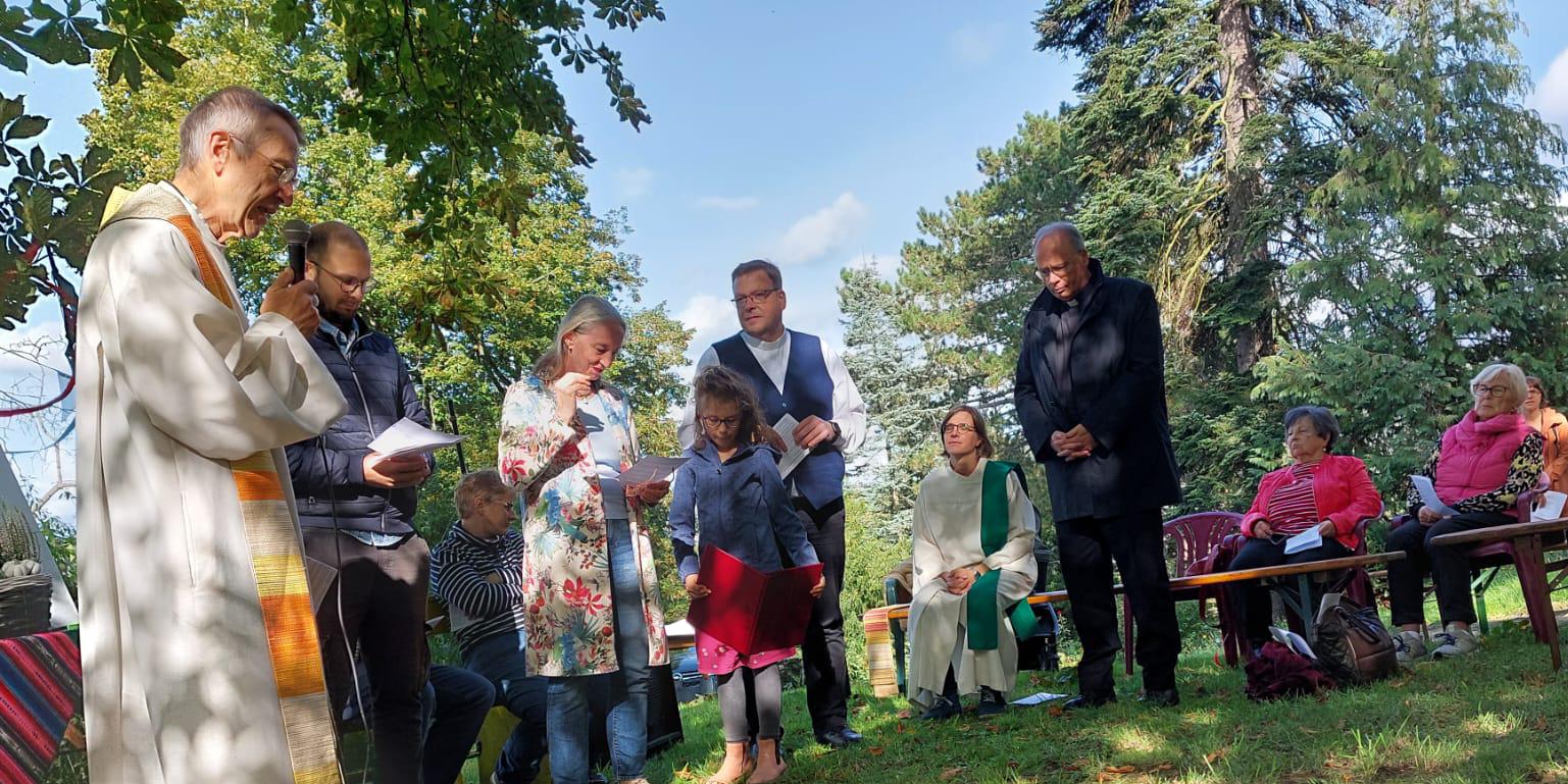 Die Geburtstagsfeier auf der Fazenda startete mit einem gemeinsamen Gottesdienst.