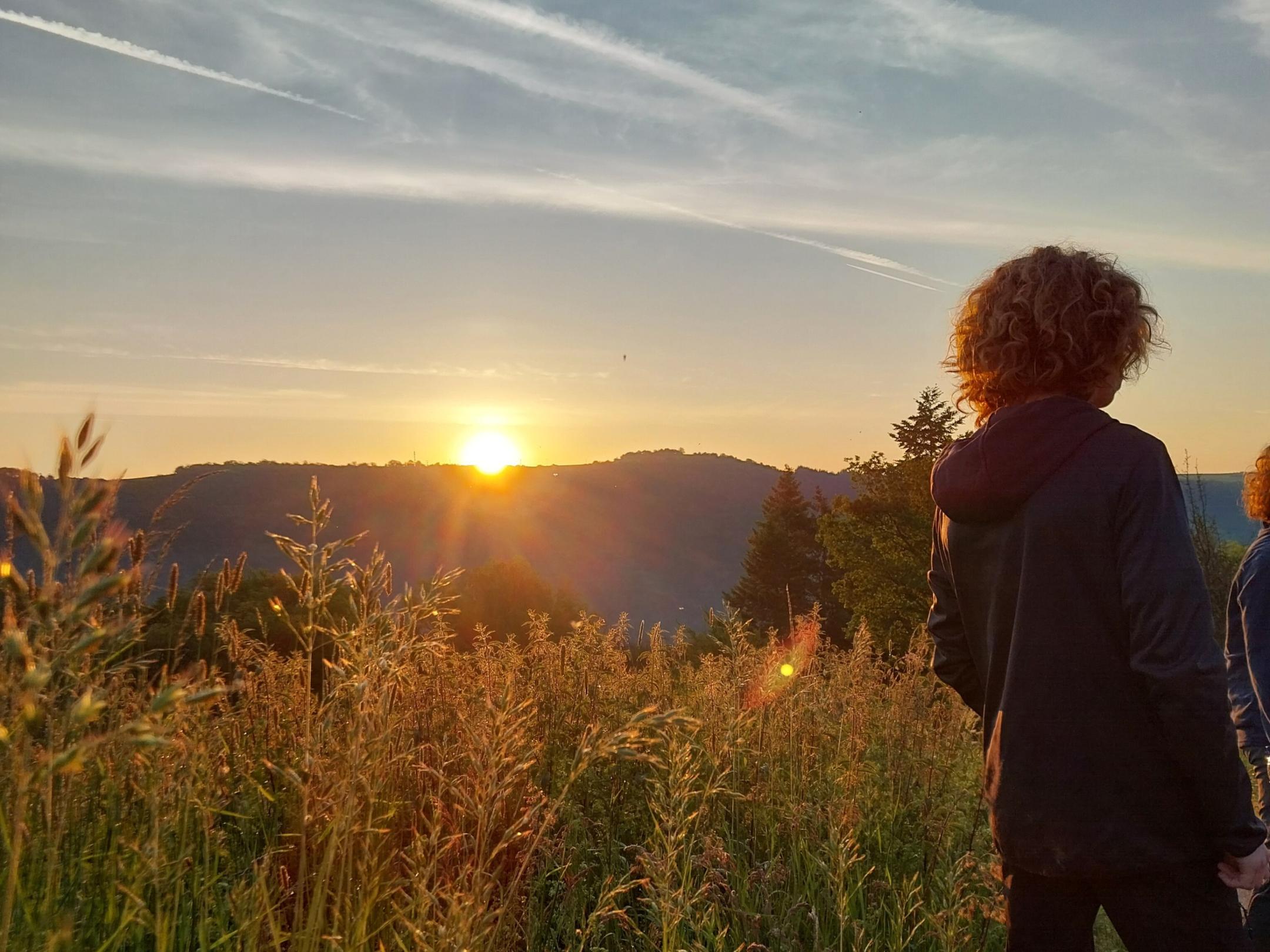 Magische Momente erlebt die Gruppe während der spirituellen Wanderung.