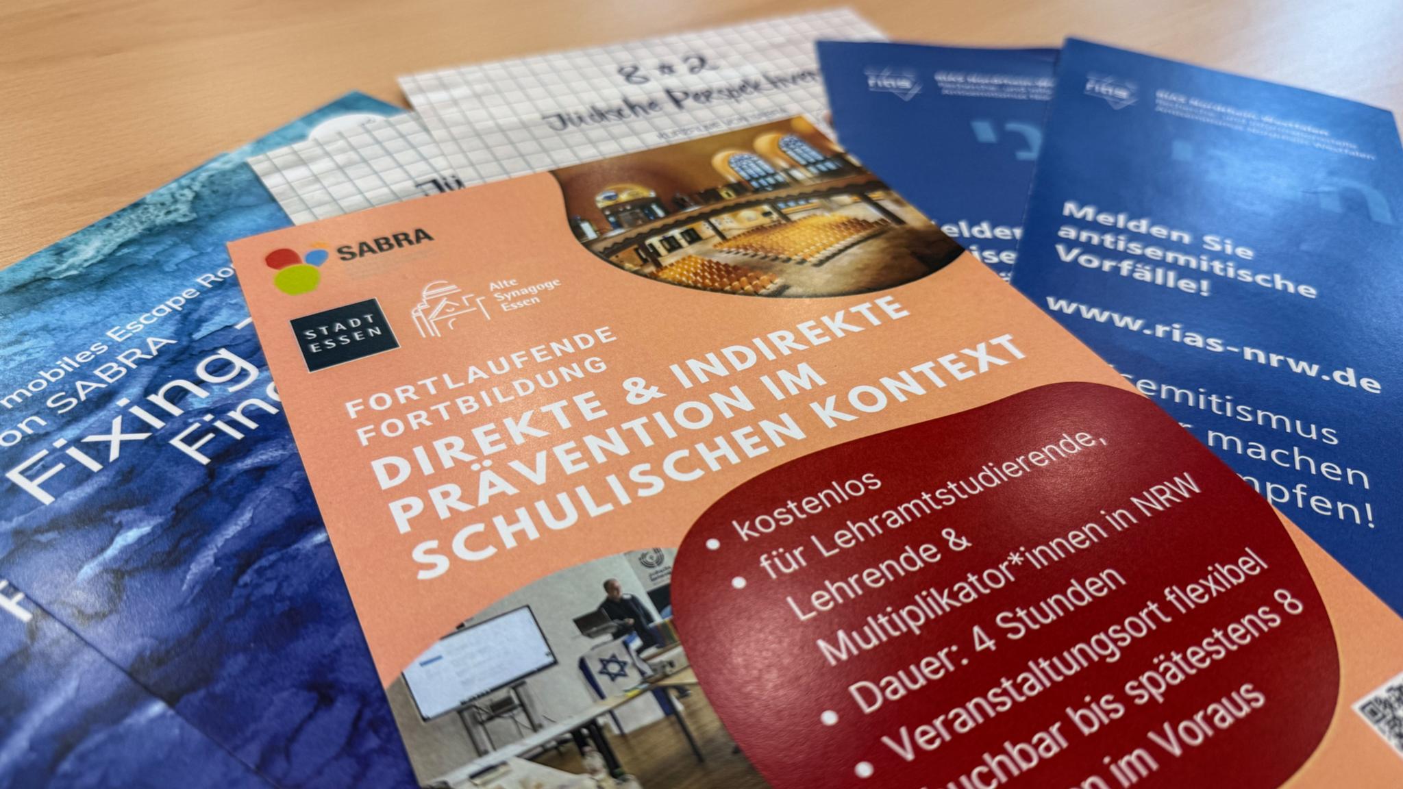 Flyer zur Prävention von Antisemitismus an Schulen