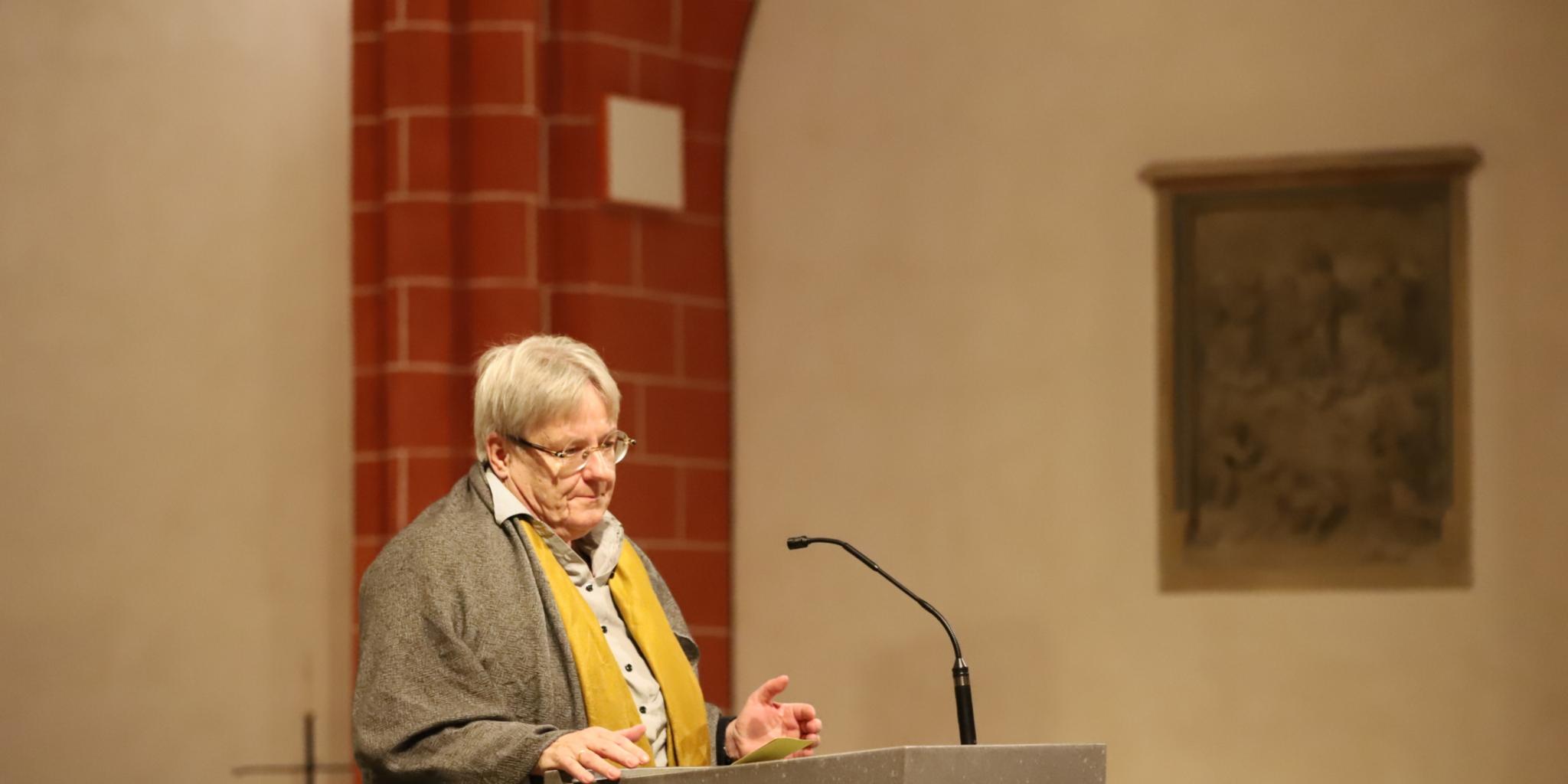 Prof. Dr. Barbara Welzel referierte zum Thema 'Kirchen als Ort der Erinnerung'