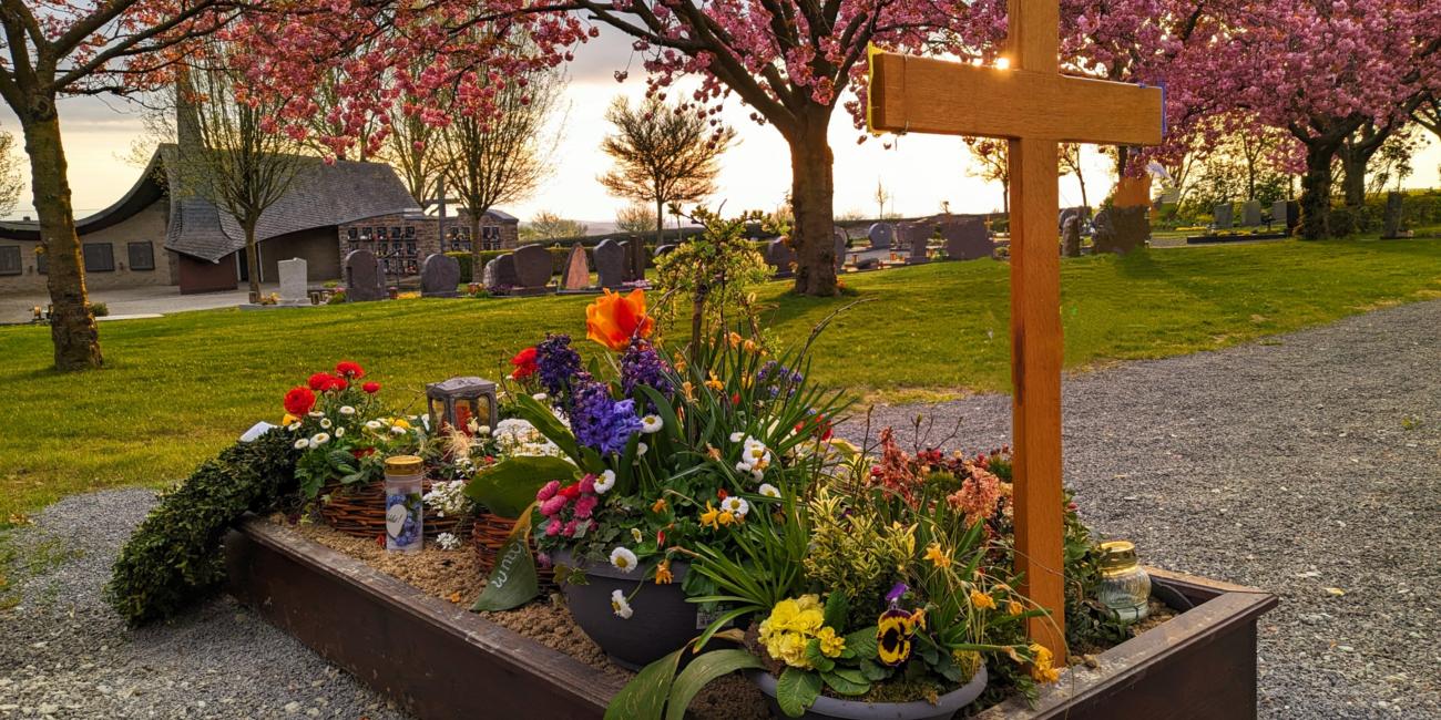 Friedhof_ElisabethLauderbach