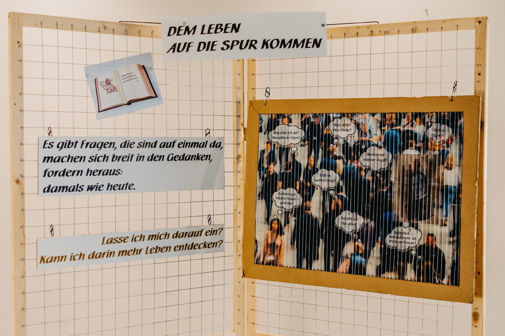 Station der Ausstellung Haltung heute