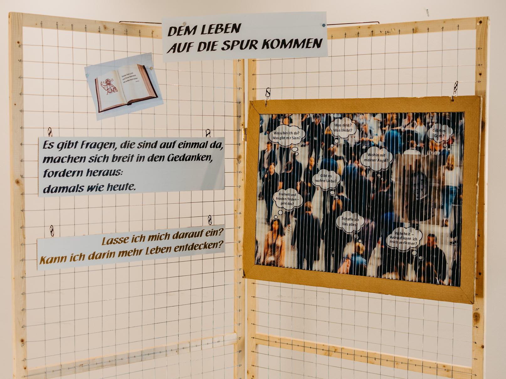 Station der Ausstellung Haltung heute