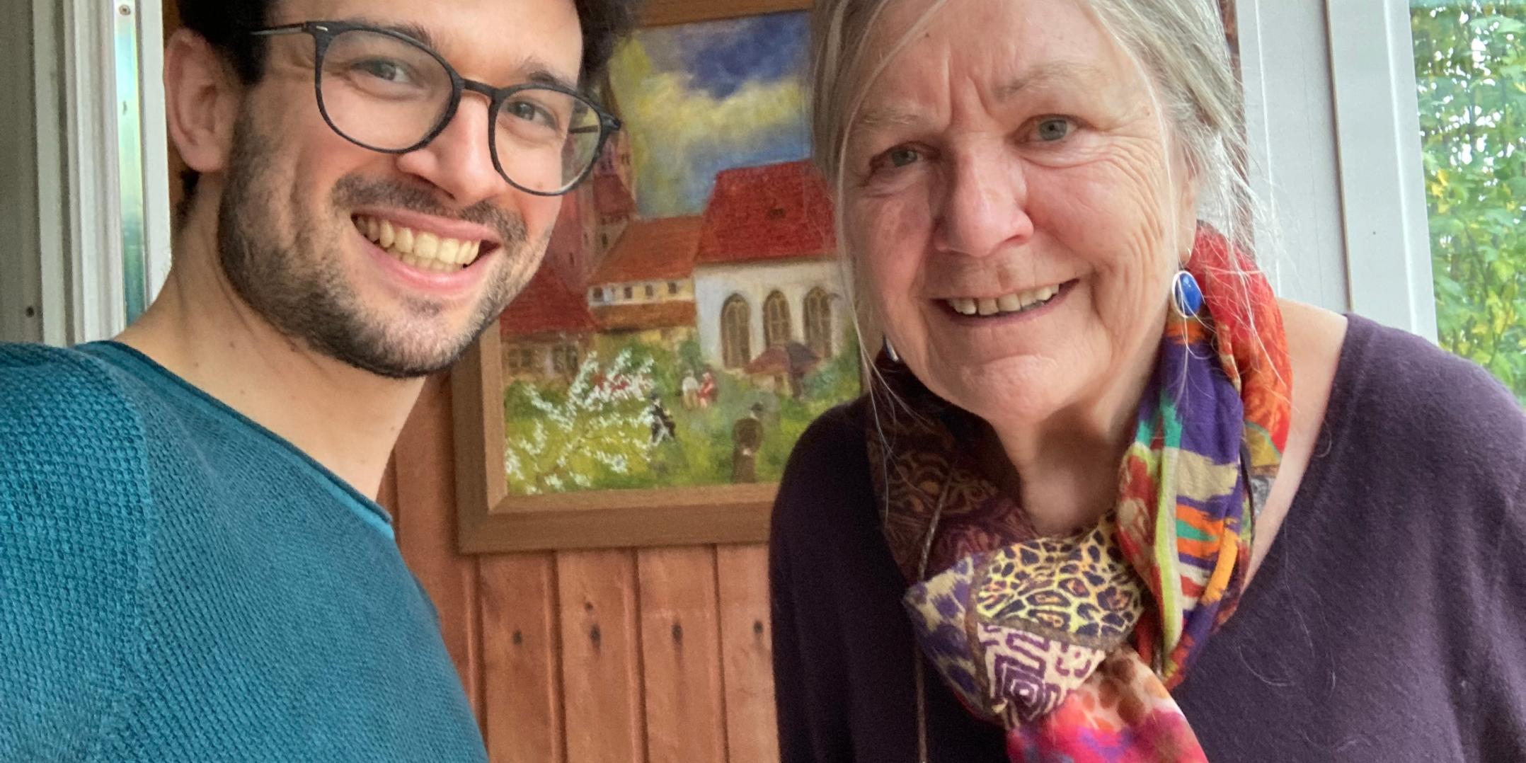 Helga Schubert (rechts) und Christopher Hofffmann (links)