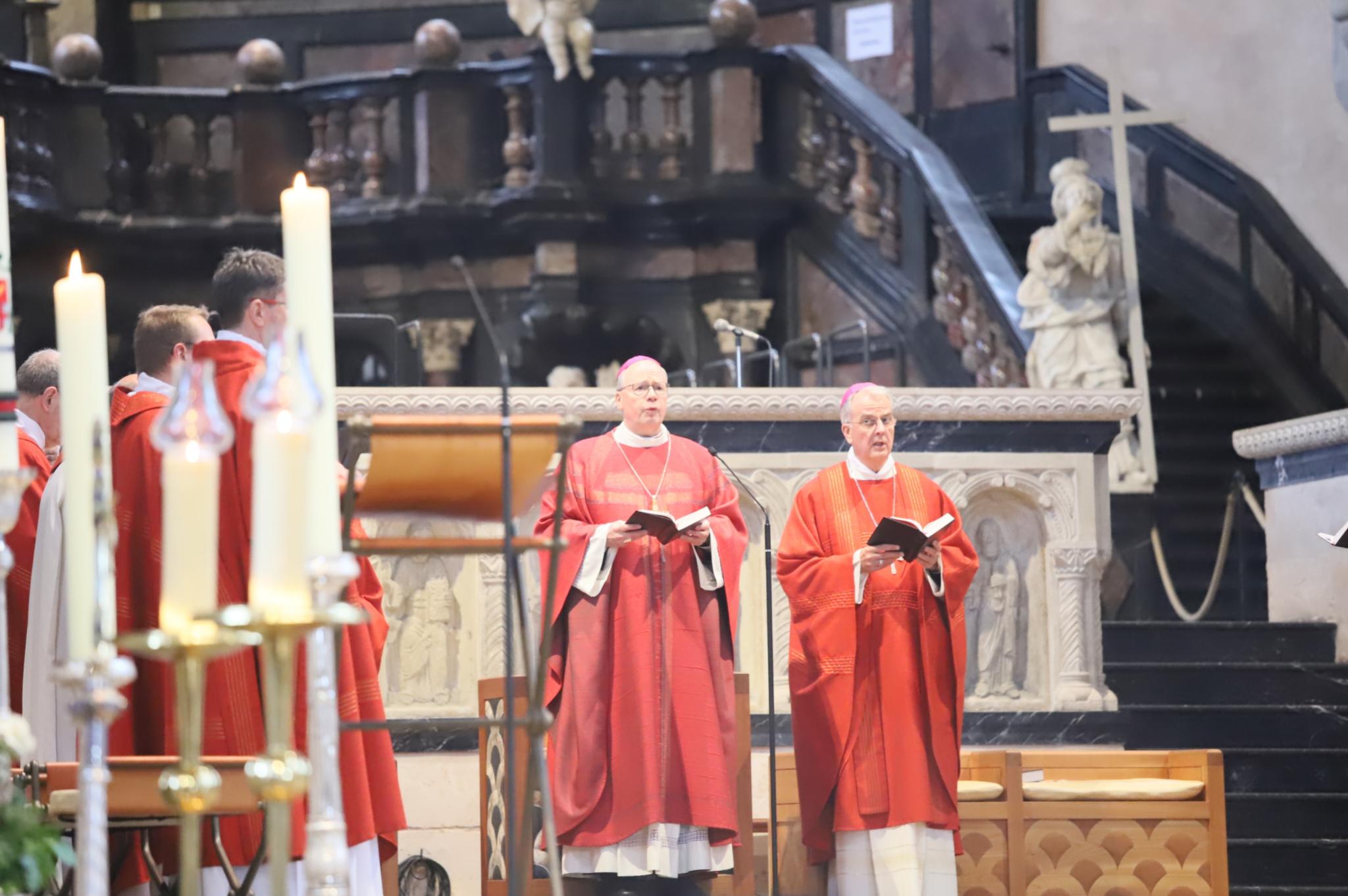 Bischof Ackermann stand dem Gottesdienst vor