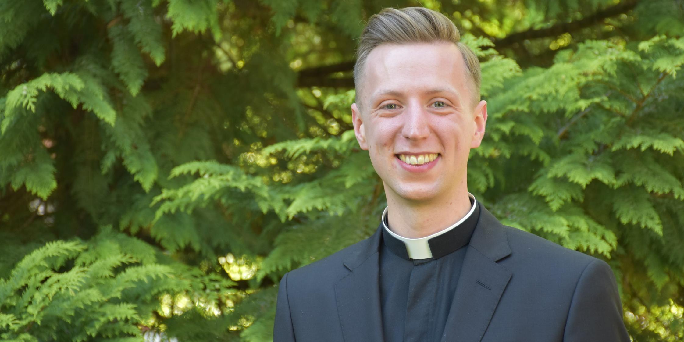 Antonio Jagodin (27) aus Schwalbach-Elm wird am 7. Juni zum Priester geweiht.