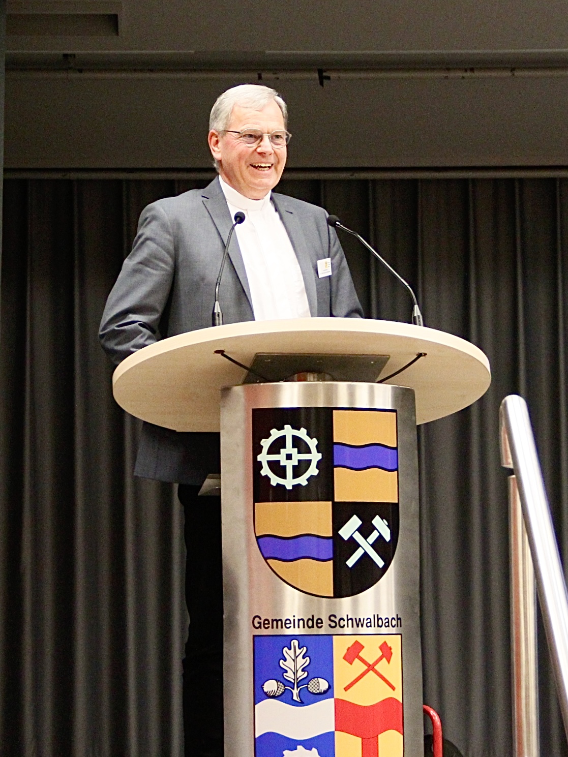 Generalvikar von Plettenberg bei der Gesellschafterversammlung